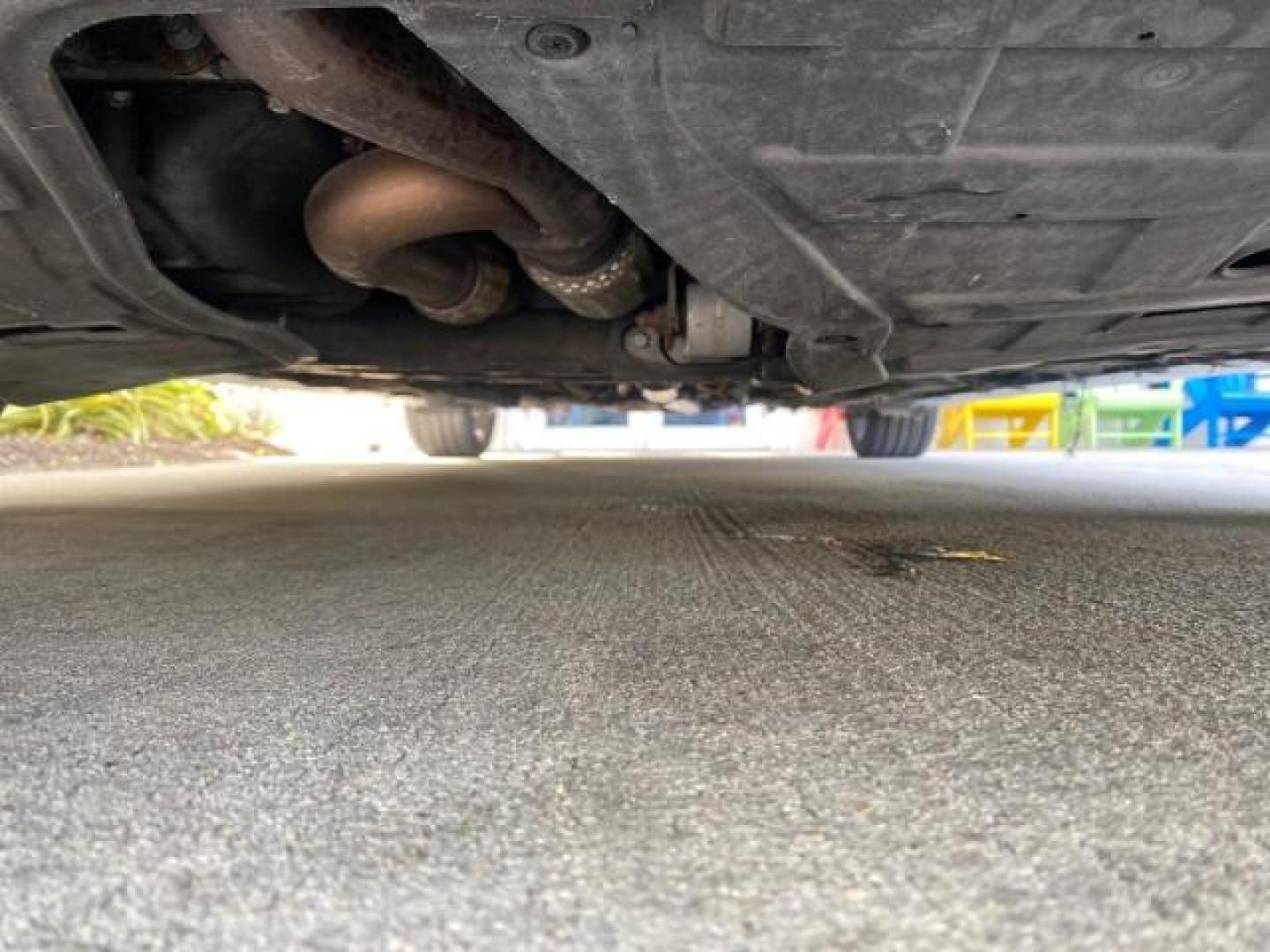 2013 Silver Frost Metallic /Graphite Black Hyundai Azera LOW MILES 12,752 LEATHER LOADED (KMHFG4JG8DA) with an 3.3L DOHC MPI 24-Valve CVVT V6 Engine engine, Automatic transmission, located at 4701 North Dixie Hwy, Pompano Beach, FL, 33064, (954) 422-2889, 26.240938, -80.123474 - OUR WEBPAGE FLORIDACARS1.COM HAS OVER 100 PHOTOS AND FREE CARFAX LINK 2013 HYUNDAI AZERA ONLY 12,752 MILES 1 OF A KIND FIND - $ ORIGINAL PRICE $32,360 VIN: KMHFG4JG8DA228283 K M H F G 4 J G 8 D A 2 2 8 2 8 3 SEDAN 4 DR 3.3L V6 F DOHC 24V GASOLINE 29 MPG FRONT WHEEL DRIVE Features ABS Brakes Air Cond - Photo#21