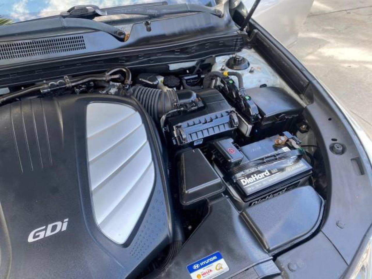 2013 Silver Frost Metallic /Graphite Black Hyundai Azera LOW MILES 12,752 LEATHER LOADED (KMHFG4JG8DA) with an 3.3L DOHC MPI 24-Valve CVVT V6 Engine engine, Automatic transmission, located at 4701 North Dixie Hwy, Pompano Beach, FL, 33064, (954) 422-2889, 26.240938, -80.123474 - OUR WEBPAGE FLORIDACARS1.COM HAS OVER 100 PHOTOS AND FREE CARFAX LINK 2013 HYUNDAI AZERA ONLY 12,752 MILES 1 OF A KIND FIND - $ ORIGINAL PRICE $32,360 VIN: KMHFG4JG8DA228283 K M H F G 4 J G 8 D A 2 2 8 2 8 3 SEDAN 4 DR 3.3L V6 F DOHC 24V GASOLINE 29 MPG FRONT WHEEL DRIVE Features ABS Brakes Air Cond - Photo#25