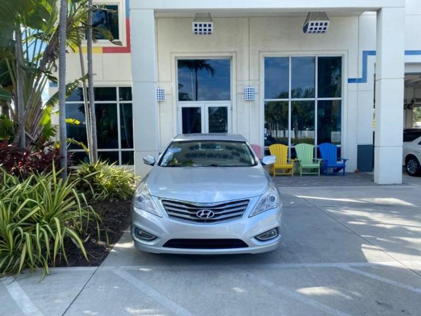2013 Silver Frost Metallic /Graphite Black Hyundai Azera LOW MILES 12,752 LEATHER LOADED (KMHFG4JG8DA) with an 3.3L DOHC MPI 24-Valve CVVT V6 Engine engine, Automatic transmission, located at 4701 North Dixie Hwy, Pompano Beach, FL, 33064, (954) 422-2889, 26.240938, -80.123474 - OUR WEBPAGE FLORIDACARS1.COM HAS OVER 100 PHOTOS AND FREE CARFAX LINK 2013 HYUNDAI AZERA ONLY 12,752 MILES 1 OF A KIND FIND - $ ORIGINAL PRICE $32,360 VIN: KMHFG4JG8DA228283 K M H F G 4 J G 8 D A 2 2 8 2 8 3 SEDAN 4 DR 3.3L V6 F DOHC 24V GASOLINE 29 MPG FRONT WHEEL DRIVE Features ABS Brakes Air Cond - Photo#26