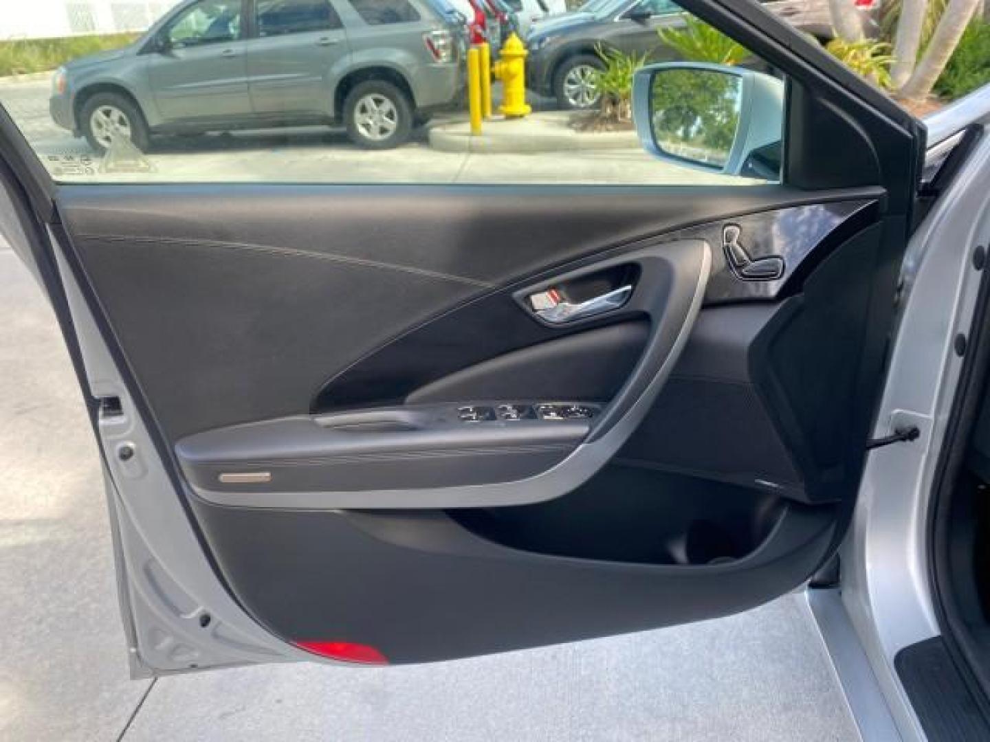 2013 Silver Frost Metallic /Graphite Black Hyundai Azera LOW MILES 12,752 LEATHER LOADED (KMHFG4JG8DA) with an 3.3L DOHC MPI 24-Valve CVVT V6 Engine engine, Automatic transmission, located at 4701 North Dixie Hwy, Pompano Beach, FL, 33064, (954) 422-2889, 26.240938, -80.123474 - OUR WEBPAGE FLORIDACARS1.COM HAS OVER 100 PHOTOS AND FREE CARFAX LINK 2013 HYUNDAI AZERA ONLY 12,752 MILES 1 OF A KIND FIND - $ ORIGINAL PRICE $32,360 VIN: KMHFG4JG8DA228283 K M H F G 4 J G 8 D A 2 2 8 2 8 3 SEDAN 4 DR 3.3L V6 F DOHC 24V GASOLINE 29 MPG FRONT WHEEL DRIVE Features ABS Brakes Air Cond - Photo#41