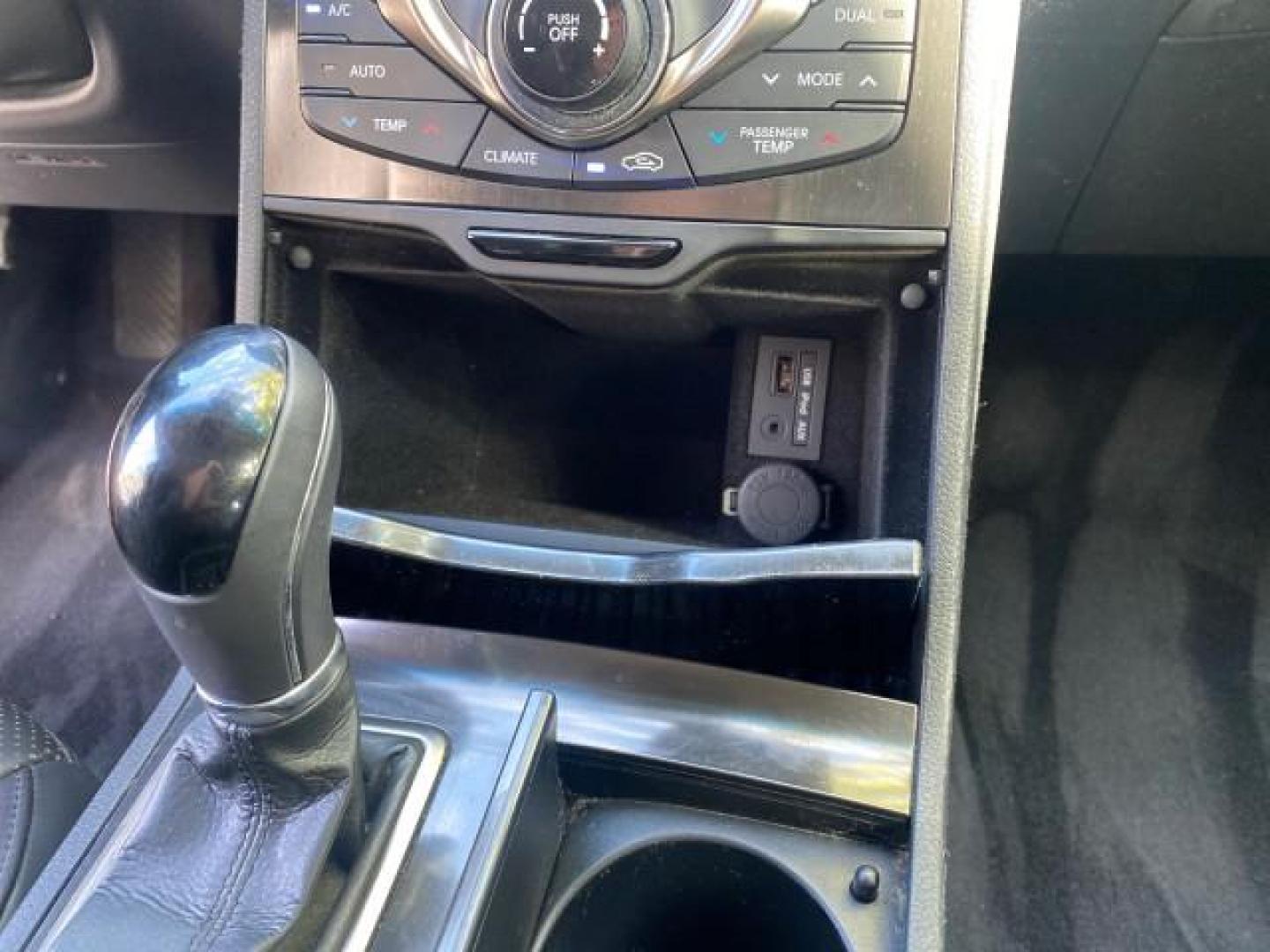 2013 Silver Frost Metallic /Graphite Black Hyundai Azera LOW MILES 12,752 LEATHER LOADED (KMHFG4JG8DA) with an 3.3L DOHC MPI 24-Valve CVVT V6 Engine engine, Automatic transmission, located at 4701 North Dixie Hwy, Pompano Beach, FL, 33064, (954) 422-2889, 26.240938, -80.123474 - OUR WEBPAGE FLORIDACARS1.COM HAS OVER 100 PHOTOS AND FREE CARFAX LINK 2013 HYUNDAI AZERA ONLY 12,752 MILES 1 OF A KIND FIND - $ ORIGINAL PRICE $32,360 VIN: KMHFG4JG8DA228283 K M H F G 4 J G 8 D A 2 2 8 2 8 3 SEDAN 4 DR 3.3L V6 F DOHC 24V GASOLINE 29 MPG FRONT WHEEL DRIVE Features ABS Brakes Air Cond - Photo#65