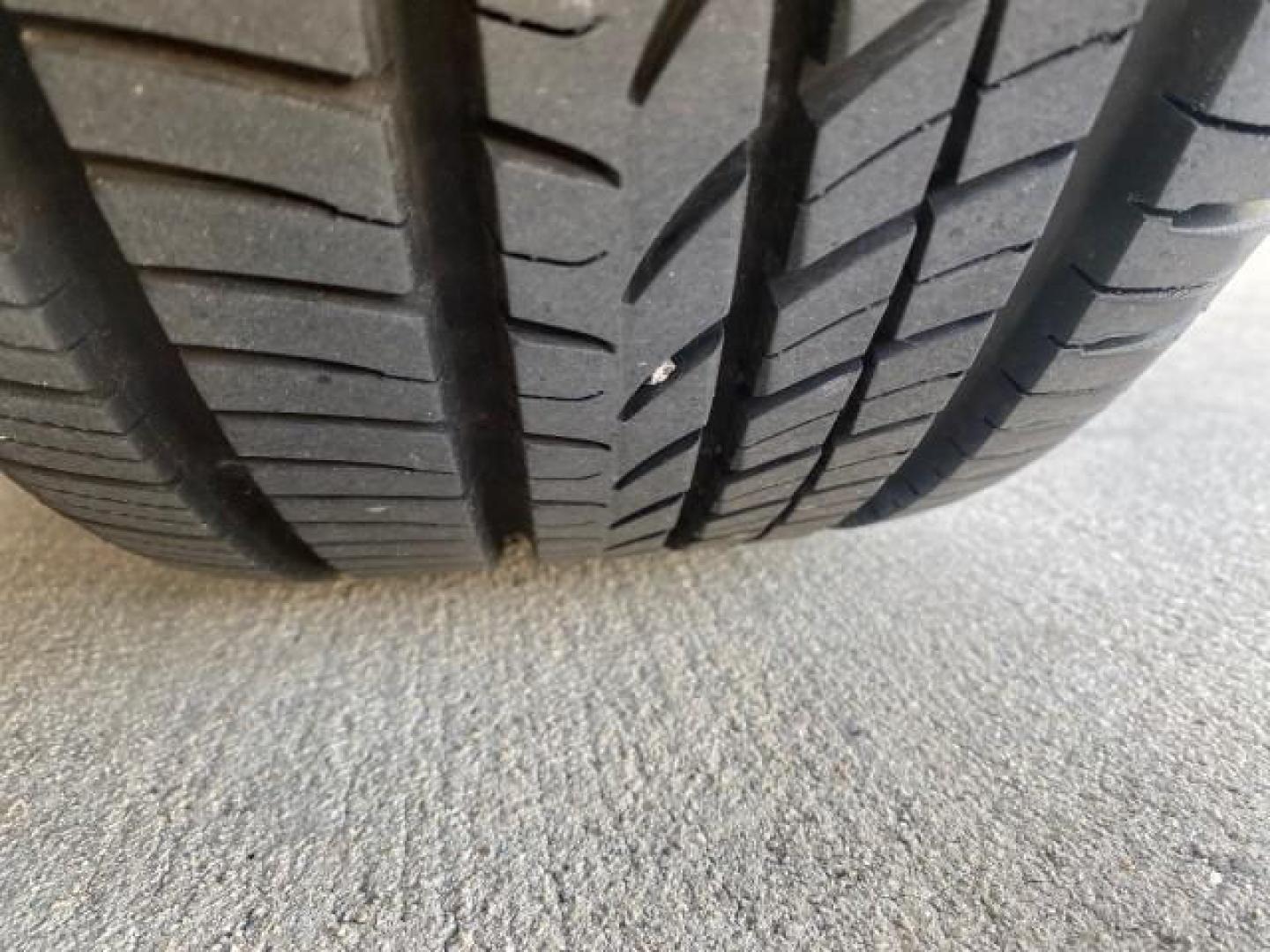 2013 Silver Frost Metallic /Graphite Black Hyundai Azera LOW MILES 12,752 LEATHER LOADED (KMHFG4JG8DA) with an 3.3L DOHC MPI 24-Valve CVVT V6 Engine engine, Automatic transmission, located at 4701 North Dixie Hwy, Pompano Beach, FL, 33064, (954) 422-2889, 26.240938, -80.123474 - OUR WEBPAGE FLORIDACARS1.COM HAS OVER 100 PHOTOS AND FREE CARFAX LINK 2013 HYUNDAI AZERA ONLY 12,752 MILES 1 OF A KIND FIND - $ ORIGINAL PRICE $32,360 VIN: KMHFG4JG8DA228283 K M H F G 4 J G 8 D A 2 2 8 2 8 3 SEDAN 4 DR 3.3L V6 F DOHC 24V GASOLINE 29 MPG FRONT WHEEL DRIVE Features ABS Brakes Air Cond - Photo#89