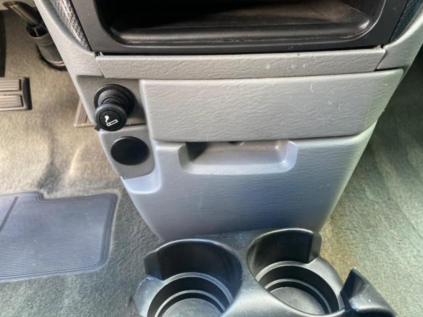 2006 Stone White /Medium Slate Gray Dodge Caravan SXT LOW MILES 28,367 1 OWNER HANDICAP LIFT (1D4GP45R96B) with an 3.3L OHV V6 Engine engine, Automatic transmission, located at 4701 North Dixie Hwy, Pompano Beach, FL, 33064, (954) 422-2889, 26.240938, -80.123474 - OUR WEBPAGE FLORIDACARS1.COM HAS OVER 100 PHOTOS AND FREE CARFAX LINK 2006 DODGE CARAVAN SXT 1 OWNER FREEDOM HANDICAP LIFT/SCOOTER VIN: 1D4GP45R96B730062 1 D 4 G P 4 5 R 9 6 B 7 3 0 0 6 2 VAN 3.3L V6 F OHV GASOLINE 26 MPG FRONT WHEEL DRIVE Features Air Conditioning Alloy Wheels AM/FM Stereo Automati- Photo#58