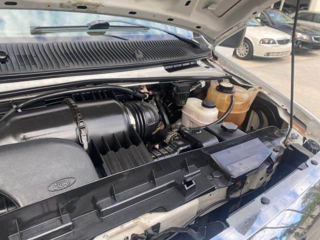 2008 Oxford White /Medium Flint Ford Econoline Wagon XLT 15 PASSENGERS E350 CLEAN (1FBSS31L78D) with an 5.4L EFI V8 Engine engine, Automatic transmission, located at 4701 North Dixie Hwy, Pompano Beach, FL, 33064, (954) 422-2889, 26.240938, -80.123474 - OUR WEBPAGE FLORIDACARS1.COM HAS OVER 100 PHOTOS AND FREE CARFAX LINK 2008 FORD E-SERIES E-350 SD XLT 15 PASSENGER VIN: 1FBSS31L78DA45023 1 F B S S 3 1 L 7 8 D A 4 5 0 2 3 VAN 5.4L V8 F SOHC 16V GASOLINE REAR WHEEL DRIVE Features ABS Brakes Air Conditioning AM/FM Stereo Automatic Transmission Barn D - Photo#25