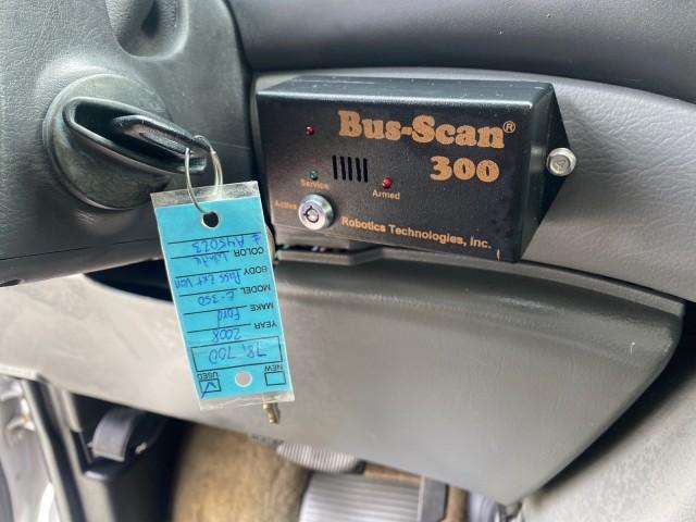 2008 Oxford White /Medium Flint Ford Econoline Wagon XLT 15 PASSENGERS E350 CLEAN (1FBSS31L78D) with an 5.4L EFI V8 Engine engine, Automatic transmission, located at 4701 North Dixie Hwy, Pompano Beach, FL, 33064, (954) 422-2889, 26.240938, -80.123474 - OUR WEBPAGE FLORIDACARS1.COM HAS OVER 100 PHOTOS AND FREE CARFAX LINK 2008 FORD E-SERIES E-350 SD XLT 15 PASSENGER VIN: 1FBSS31L78DA45023 1 F B S S 3 1 L 7 8 D A 4 5 0 2 3 VAN 5.4L V8 F SOHC 16V GASOLINE REAR WHEEL DRIVE Features ABS Brakes Air Conditioning AM/FM Stereo Automatic Transmission Barn D - Photo#56