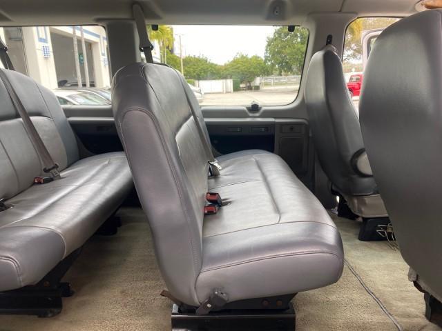 2008 Oxford White /Medium Flint Ford Econoline Wagon XLT 15 PASSENGERS E350 CLEAN (1FBSS31L78D) with an 5.4L EFI V8 Engine engine, Automatic transmission, located at 4701 North Dixie Hwy, Pompano Beach, FL, 33064, (954) 422-2889, 26.240938, -80.123474 - OUR WEBPAGE FLORIDACARS1.COM HAS OVER 100 PHOTOS AND FREE CARFAX LINK 2008 FORD E-SERIES E-350 SD XLT 15 PASSENGER VIN: 1FBSS31L78DA45023 1 F B S S 3 1 L 7 8 D A 4 5 0 2 3 VAN 5.4L V8 F SOHC 16V GASOLINE REAR WHEEL DRIVE Features ABS Brakes Air Conditioning AM/FM Stereo Automatic Transmission Barn D - Photo#92