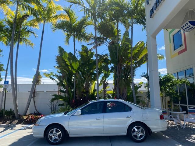 2003 White Diamond /Parchment Acura TL LOW MILES 54,758 1 OWNER FLORIDA (19UUA56673A) with an 3.2L SOHC PGM-FI 24-Valve V6 Engine engine, Automatic transmission, located at 4701 North Dixie Hwy, Pompano Beach, FL, 33064, (954) 422-2889, 26.240938, -80.123474 - OUR WEBPAGE FLORIDACARS1.COM HAS OVER 100 PHOTOS AND FREE CARFAX LINK 2003 ACURA TL 3.2 1 OWNER VIN: 19UUA56673A005753 1 9 U U A 5 6 6 7 3 A 0 0 5 7 5 3 SEDAN 4 DR 3.2L V6 F SOHC 24V GASOLINE 29 MPG FRONT WHEEL DRIVE Features ABS Brakes Air Conditioning Alloy Wheels AM/FM Stereo Automatic Transmissi - Photo#4