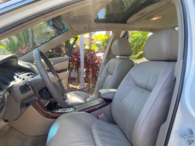 2003 White Diamond /Parchment Acura TL LOW MILES 54,758 1 OWNER FLORIDA (19UUA56673A) with an 3.2L SOHC PGM-FI 24-Valve V6 Engine engine, Automatic transmission, located at 4701 North Dixie Hwy, Pompano Beach, FL, 33064, (954) 422-2889, 26.240938, -80.123474 - OUR WEBPAGE FLORIDACARS1.COM HAS OVER 100 PHOTOS AND FREE CARFAX LINK 2003 ACURA TL 3.2 1 OWNER VIN: 19UUA56673A005753 1 9 U U A 5 6 6 7 3 A 0 0 5 7 5 3 SEDAN 4 DR 3.2L V6 F SOHC 24V GASOLINE 29 MPG FRONT WHEEL DRIVE Features ABS Brakes Air Conditioning Alloy Wheels AM/FM Stereo Automatic Transmissi - Photo#10