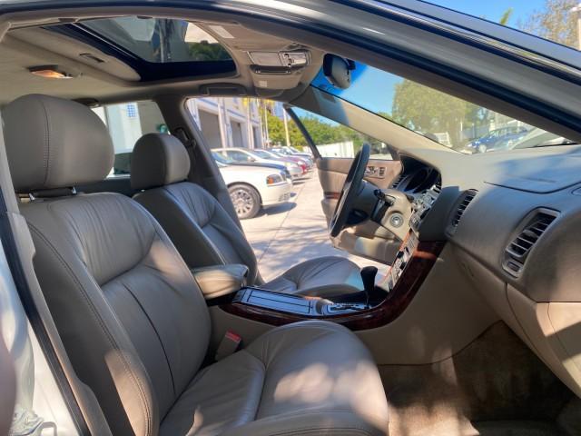 2003 White Diamond /Parchment Acura TL LOW MILES 54,758 1 OWNER FLORIDA (19UUA56673A) with an 3.2L SOHC PGM-FI 24-Valve V6 Engine engine, Automatic transmission, located at 4701 North Dixie Hwy, Pompano Beach, FL, 33064, (954) 422-2889, 26.240938, -80.123474 - OUR WEBPAGE FLORIDACARS1.COM HAS OVER 100 PHOTOS AND FREE CARFAX LINK 2003 ACURA TL 3.2 1 OWNER VIN: 19UUA56673A005753 1 9 U U A 5 6 6 7 3 A 0 0 5 7 5 3 SEDAN 4 DR 3.2L V6 F SOHC 24V GASOLINE 29 MPG FRONT WHEEL DRIVE Features ABS Brakes Air Conditioning Alloy Wheels AM/FM Stereo Automatic Transmissi - Photo#12