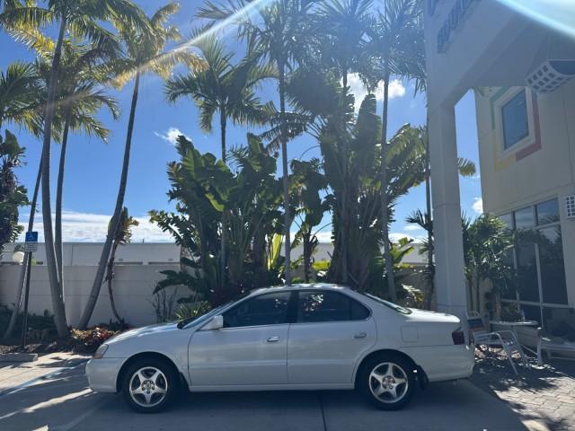 2003 White Diamond /Parchment Acura TL LOW MILES 54,758 1 OWNER FLORIDA (19UUA56673A) with an 3.2L SOHC PGM-FI 24-Valve V6 Engine engine, Automatic transmission, located at 4701 North Dixie Hwy, Pompano Beach, FL, 33064, (954) 422-2889, 26.240938, -80.123474 - OUR WEBPAGE FLORIDACARS1.COM HAS OVER 100 PHOTOS AND FREE CARFAX LINK 2003 ACURA TL 3.2 1 OWNER VIN: 19UUA56673A005753 1 9 U U A 5 6 6 7 3 A 0 0 5 7 5 3 SEDAN 4 DR 3.2L V6 F SOHC 24V GASOLINE 29 MPG FRONT WHEEL DRIVE Features ABS Brakes Air Conditioning Alloy Wheels AM/FM Stereo Automatic Transmissi - Photo#30