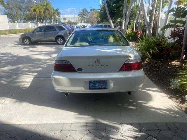 2003 White Diamond /Parchment Acura TL LOW MILES 54,758 1 OWNER FLORIDA (19UUA56673A) with an 3.2L SOHC PGM-FI 24-Valve V6 Engine engine, Automatic transmission, located at 4701 North Dixie Hwy, Pompano Beach, FL, 33064, (954) 422-2889, 26.240938, -80.123474 - OUR WEBPAGE FLORIDACARS1.COM HAS OVER 100 PHOTOS AND FREE CARFAX LINK 2003 ACURA TL 3.2 1 OWNER VIN: 19UUA56673A005753 1 9 U U A 5 6 6 7 3 A 0 0 5 7 5 3 SEDAN 4 DR 3.2L V6 F SOHC 24V GASOLINE 29 MPG FRONT WHEEL DRIVE Features ABS Brakes Air Conditioning Alloy Wheels AM/FM Stereo Automatic Transmissi - Photo#36