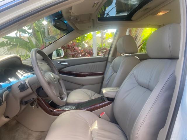 2003 White Diamond /Parchment Acura TL LOW MILES 54,758 1 OWNER FLORIDA (19UUA56673A) with an 3.2L SOHC PGM-FI 24-Valve V6 Engine engine, Automatic transmission, located at 4701 North Dixie Hwy, Pompano Beach, FL, 33064, (954) 422-2889, 26.240938, -80.123474 - OUR WEBPAGE FLORIDACARS1.COM HAS OVER 100 PHOTOS AND FREE CARFAX LINK 2003 ACURA TL 3.2 1 OWNER VIN: 19UUA56673A005753 1 9 U U A 5 6 6 7 3 A 0 0 5 7 5 3 SEDAN 4 DR 3.2L V6 F SOHC 24V GASOLINE 29 MPG FRONT WHEEL DRIVE Features ABS Brakes Air Conditioning Alloy Wheels AM/FM Stereo Automatic Transmissi - Photo#46
