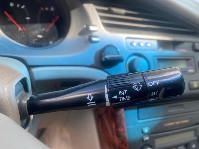 2003 White Diamond /Parchment Acura TL LOW MILES 54,758 1 OWNER FLORIDA (19UUA56673A) with an 3.2L SOHC PGM-FI 24-Valve V6 Engine engine, Automatic transmission, located at 4701 North Dixie Hwy, Pompano Beach, FL, 33064, (954) 422-2889, 26.240938, -80.123474 - OUR WEBPAGE FLORIDACARS1.COM HAS OVER 100 PHOTOS AND FREE CARFAX LINK 2003 ACURA TL 3.2 1 OWNER VIN: 19UUA56673A005753 1 9 U U A 5 6 6 7 3 A 0 0 5 7 5 3 SEDAN 4 DR 3.2L V6 F SOHC 24V GASOLINE 29 MPG FRONT WHEEL DRIVE Features ABS Brakes Air Conditioning Alloy Wheels AM/FM Stereo Automatic Transmissi - Photo#53