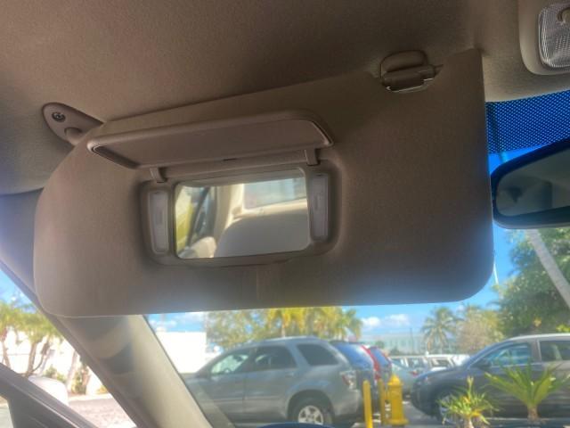 2003 White Diamond /Parchment Acura TL LOW MILES 54,758 1 OWNER FLORIDA (19UUA56673A) with an 3.2L SOHC PGM-FI 24-Valve V6 Engine engine, Automatic transmission, located at 4701 North Dixie Hwy, Pompano Beach, FL, 33064, (954) 422-2889, 26.240938, -80.123474 - OUR WEBPAGE FLORIDACARS1.COM HAS OVER 100 PHOTOS AND FREE CARFAX LINK 2003 ACURA TL 3.2 1 OWNER VIN: 19UUA56673A005753 1 9 U U A 5 6 6 7 3 A 0 0 5 7 5 3 SEDAN 4 DR 3.2L V6 F SOHC 24V GASOLINE 29 MPG FRONT WHEEL DRIVE Features ABS Brakes Air Conditioning Alloy Wheels AM/FM Stereo Automatic Transmissi - Photo#71