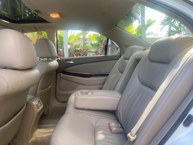 2003 White Diamond /Parchment Acura TL LOW MILES 54,758 1 OWNER FLORIDA (19UUA56673A) with an 3.2L SOHC PGM-FI 24-Valve V6 Engine engine, Automatic transmission, located at 4701 North Dixie Hwy, Pompano Beach, FL, 33064, (954) 422-2889, 26.240938, -80.123474 - OUR WEBPAGE FLORIDACARS1.COM HAS OVER 100 PHOTOS AND FREE CARFAX LINK 2003 ACURA TL 3.2 1 OWNER VIN: 19UUA56673A005753 1 9 U U A 5 6 6 7 3 A 0 0 5 7 5 3 SEDAN 4 DR 3.2L V6 F SOHC 24V GASOLINE 29 MPG FRONT WHEEL DRIVE Features ABS Brakes Air Conditioning Alloy Wheels AM/FM Stereo Automatic Transmissi - Photo#81