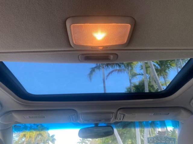 2003 White Diamond /Parchment Acura TL LOW MILES 54,758 1 OWNER FLORIDA (19UUA56673A) with an 3.2L SOHC PGM-FI 24-Valve V6 Engine engine, Automatic transmission, located at 4701 North Dixie Hwy, Pompano Beach, FL, 33064, (954) 422-2889, 26.240938, -80.123474 - OUR WEBPAGE FLORIDACARS1.COM HAS OVER 100 PHOTOS AND FREE CARFAX LINK 2003 ACURA TL 3.2 1 OWNER VIN: 19UUA56673A005753 1 9 U U A 5 6 6 7 3 A 0 0 5 7 5 3 SEDAN 4 DR 3.2L V6 F SOHC 24V GASOLINE 29 MPG FRONT WHEEL DRIVE Features ABS Brakes Air Conditioning Alloy Wheels AM/FM Stereo Automatic Transmissi - Photo#88