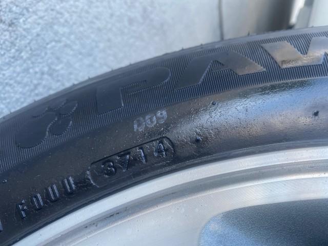 2003 White Diamond /Parchment Acura TL LOW MILES 54,758 1 OWNER FLORIDA (19UUA56673A) with an 3.2L SOHC PGM-FI 24-Valve V6 Engine engine, Automatic transmission, located at 4701 North Dixie Hwy, Pompano Beach, FL, 33064, (954) 422-2889, 26.240938, -80.123474 - OUR WEBPAGE FLORIDACARS1.COM HAS OVER 100 PHOTOS AND FREE CARFAX LINK 2003 ACURA TL 3.2 1 OWNER VIN: 19UUA56673A005753 1 9 U U A 5 6 6 7 3 A 0 0 5 7 5 3 SEDAN 4 DR 3.2L V6 F SOHC 24V GASOLINE 29 MPG FRONT WHEEL DRIVE Features ABS Brakes Air Conditioning Alloy Wheels AM/FM Stereo Automatic Transmissi - Photo#93