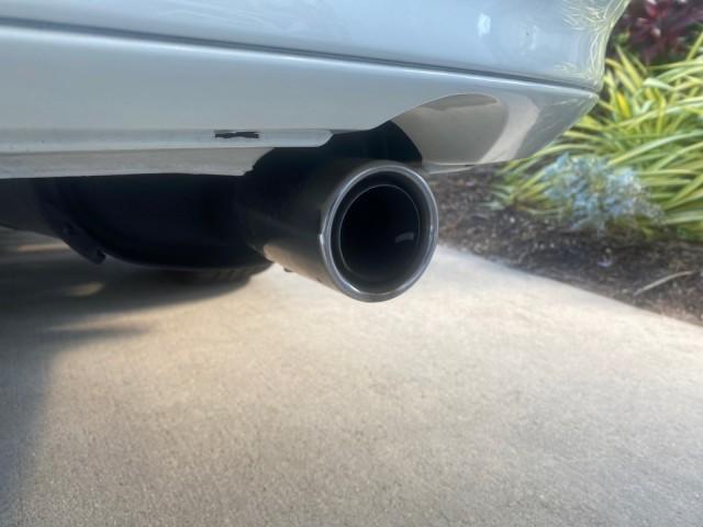 2003 White Diamond /Parchment Acura TL LOW MILES 54,758 1 OWNER FLORIDA (19UUA56673A) with an 3.2L SOHC PGM-FI 24-Valve V6 Engine engine, Automatic transmission, located at 4701 North Dixie Hwy, Pompano Beach, FL, 33064, (954) 422-2889, 26.240938, -80.123474 - OUR WEBPAGE FLORIDACARS1.COM HAS OVER 100 PHOTOS AND FREE CARFAX LINK 2003 ACURA TL 3.2 1 OWNER VIN: 19UUA56673A005753 1 9 U U A 5 6 6 7 3 A 0 0 5 7 5 3 SEDAN 4 DR 3.2L V6 F SOHC 24V GASOLINE 29 MPG FRONT WHEEL DRIVE Features ABS Brakes Air Conditioning Alloy Wheels AM/FM Stereo Automatic Transmissi - Photo#99