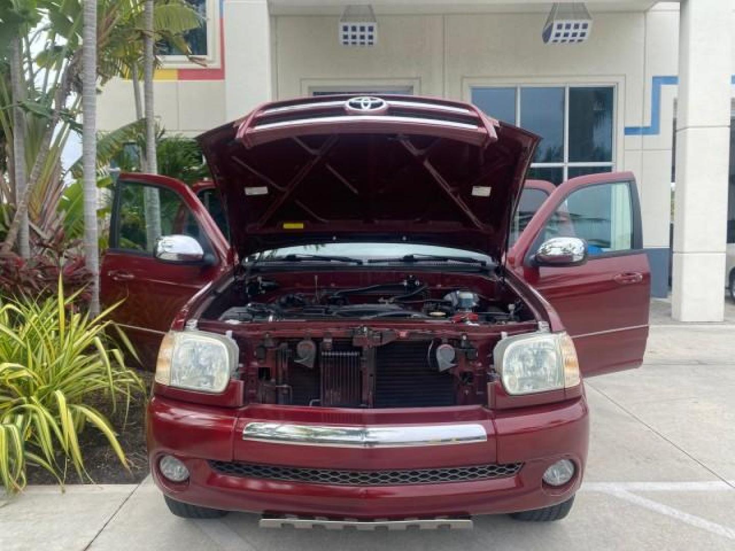 2006 Salsa Red Pearl /Taupe Toyota Tundra SR5 4 DR CREW LOW MILES 93,838 (5TBET34156S) with an 4.7L DOHC SEFI 32-Valve i-Force V8 Engine engine, Automatic transmission, located at 4701 North Dixie Hwy, Pompano Beach, FL, 33064, (954) 422-2889, 26.240938, -80.123474 - OUR WEBPAGE FLORIDACARS1.COM HAS OVER 100 PHOTOS AND FREE CARFAX LINK 2006 TOYOTA TUNDRA SR5 X-SP RACING APPERANCE PCKG - VERY HARD TO FIND IN LEATHER VIN: 5TBET34156S560824 5 T B E T 3 4 1 5 6 S 5 6 0 8 2 4 4 DOOR EXTENDED CAB PICKUP 4.7L V8 F DOHC 32V GASOLINE 19 MPG REAR WHEEL DRIVE Features 20 I - Photo#17