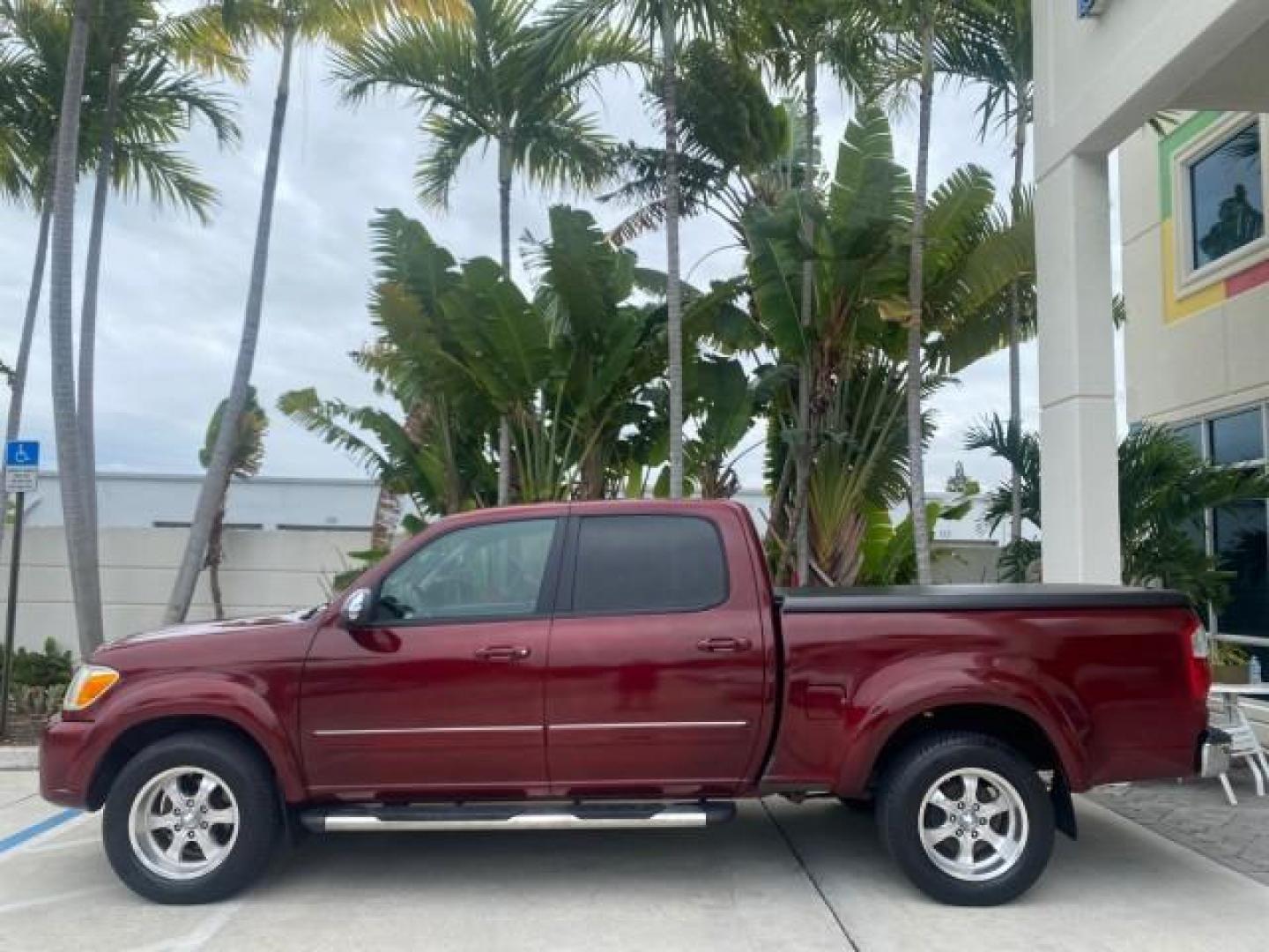 2006 Salsa Red Pearl /Taupe Toyota Tundra SR5 4 DR CREW LOW MILES 93,838 (5TBET34156S) with an 4.7L DOHC SEFI 32-Valve i-Force V8 Engine engine, Automatic transmission, located at 4701 North Dixie Hwy, Pompano Beach, FL, 33064, (954) 422-2889, 26.240938, -80.123474 - OUR WEBPAGE FLORIDACARS1.COM HAS OVER 100 PHOTOS AND FREE CARFAX LINK 2006 TOYOTA TUNDRA SR5 X-SP RACING APPERANCE PCKG - VERY HARD TO FIND IN LEATHER VIN: 5TBET34156S560824 5 T B E T 3 4 1 5 6 S 5 6 0 8 2 4 4 DOOR EXTENDED CAB PICKUP 4.7L V8 F DOHC 32V GASOLINE 19 MPG REAR WHEEL DRIVE Features 20 I - Photo#31