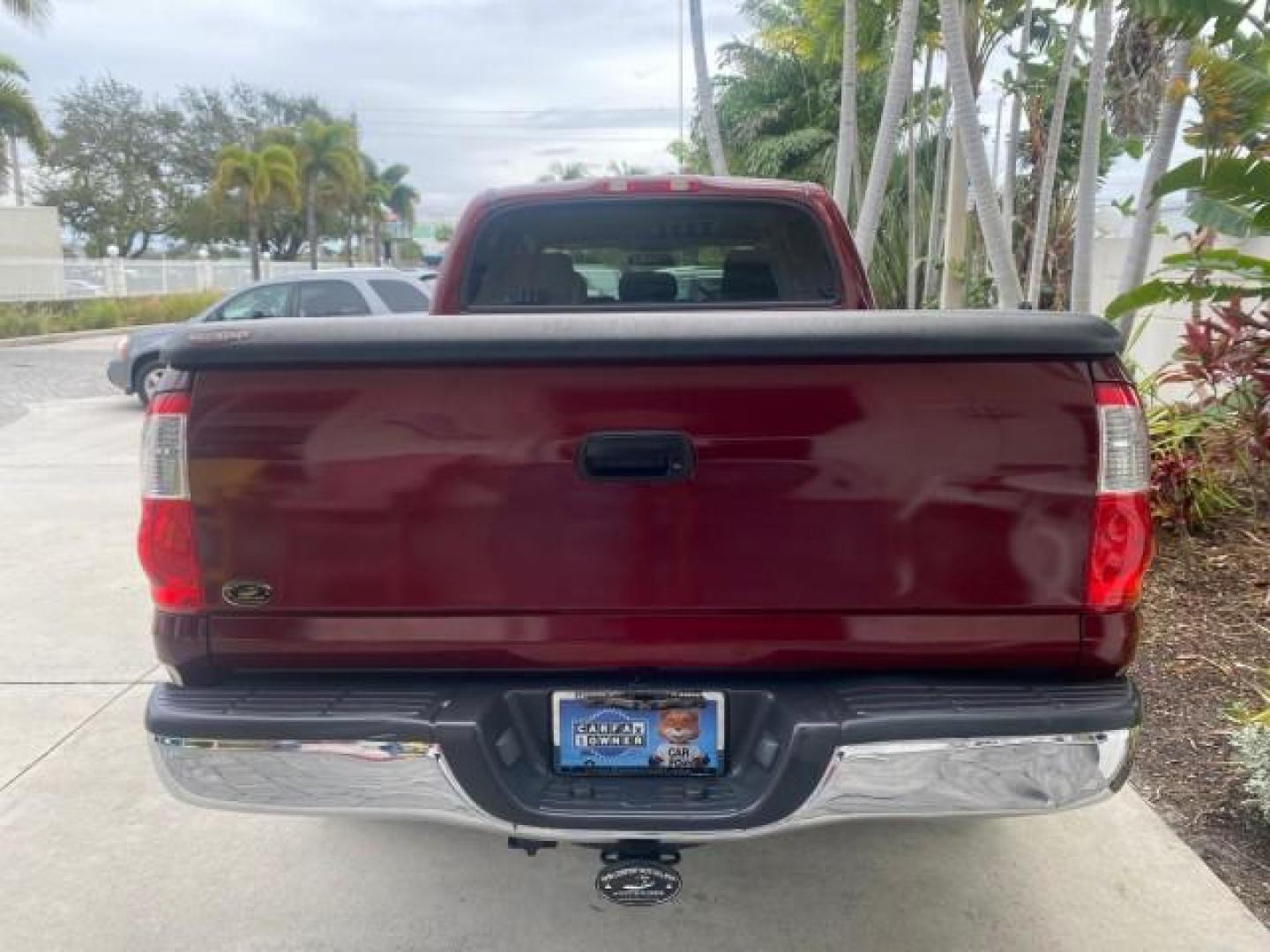 2006 Salsa Red Pearl /Taupe Toyota Tundra SR5 4 DR CREW LOW MILES 93,838 (5TBET34156S) with an 4.7L DOHC SEFI 32-Valve i-Force V8 Engine engine, Automatic transmission, located at 4701 North Dixie Hwy, Pompano Beach, FL, 33064, (954) 422-2889, 26.240938, -80.123474 - OUR WEBPAGE FLORIDACARS1.COM HAS OVER 100 PHOTOS AND FREE CARFAX LINK 2006 TOYOTA TUNDRA SR5 X-SP RACING APPERANCE PCKG - VERY HARD TO FIND IN LEATHER VIN: 5TBET34156S560824 5 T B E T 3 4 1 5 6 S 5 6 0 8 2 4 4 DOOR EXTENDED CAB PICKUP 4.7L V8 F DOHC 32V GASOLINE 19 MPG REAR WHEEL DRIVE Features 20 I - Photo#35