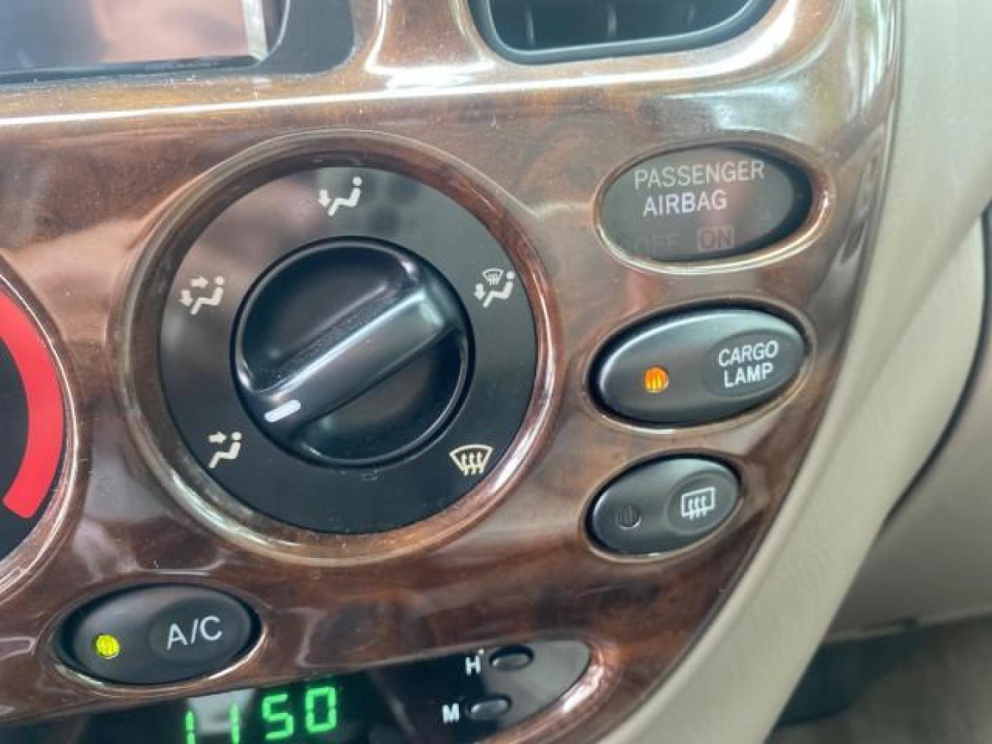 2006 Salsa Red Pearl /Taupe Toyota Tundra SR5 4 DR CREW LOW MILES 93,838 (5TBET34156S) with an 4.7L DOHC SEFI 32-Valve i-Force V8 Engine engine, Automatic transmission, located at 4701 North Dixie Hwy, Pompano Beach, FL, 33064, (954) 422-2889, 26.240938, -80.123474 - OUR WEBPAGE FLORIDACARS1.COM HAS OVER 100 PHOTOS AND FREE CARFAX LINK 2006 TOYOTA TUNDRA SR5 X-SP RACING APPERANCE PCKG - VERY HARD TO FIND IN LEATHER VIN: 5TBET34156S560824 5 T B E T 3 4 1 5 6 S 5 6 0 8 2 4 4 DOOR EXTENDED CAB PICKUP 4.7L V8 F DOHC 32V GASOLINE 19 MPG REAR WHEEL DRIVE Features 20 I - Photo#59