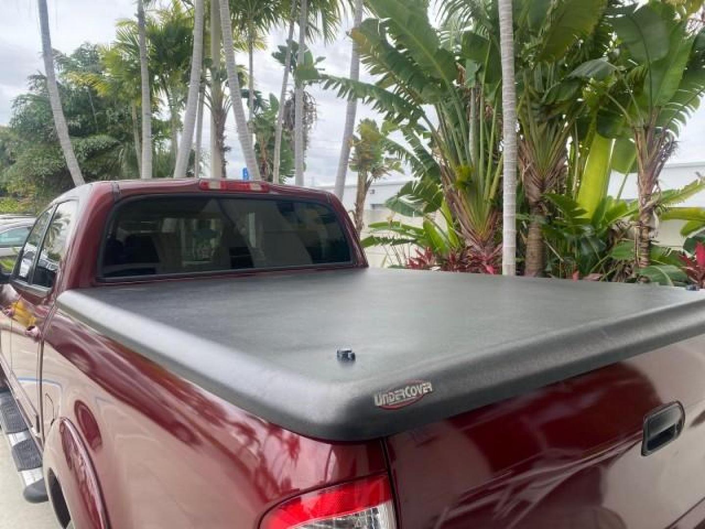 2006 Salsa Red Pearl /Taupe Toyota Tundra SR5 4 DR CREW LOW MILES 93,838 (5TBET34156S) with an 4.7L DOHC SEFI 32-Valve i-Force V8 Engine engine, Automatic transmission, located at 4701 North Dixie Hwy, Pompano Beach, FL, 33064, (954) 422-2889, 26.240938, -80.123474 - OUR WEBPAGE FLORIDACARS1.COM HAS OVER 100 PHOTOS AND FREE CARFAX LINK 2006 TOYOTA TUNDRA SR5 X-SP RACING APPERANCE PCKG - VERY HARD TO FIND IN LEATHER VIN: 5TBET34156S560824 5 T B E T 3 4 1 5 6 S 5 6 0 8 2 4 4 DOOR EXTENDED CAB PICKUP 4.7L V8 F DOHC 32V GASOLINE 19 MPG REAR WHEEL DRIVE Features 20 I - Photo#95