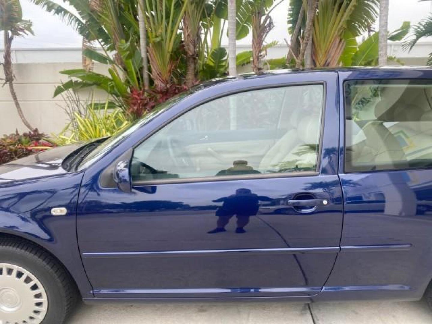2002 Indigo Blue Pearl /Beige Volkswagen Golf GL LOW MILES 39,298 1 OWNER (9BWBB61J824) with an 2.0L SOHC SMPI I4 Engine engine, Automatic transmission, located at 4701 North Dixie Hwy, Pompano Beach, FL, 33064, (954) 422-2889, 26.240938, -80.123474 - OUR WEBPAGE FLORIDACARS1.COM HAS OVER 100 PHOTOS AND FREE CARFAX LINK 2002 VOLKSWAGEN GOLF GL 1 OWNER HATCHBACK VIN: 9BWBB61J824068531 9 B W B B 6 1 J 8 2 4 0 6 8 5 3 1 HATCHBACK 2 DR 2.0L I4 F SOHC 8V GASOLINE 31 MPG FRONT WHEEL DRIVE Features ABS Brakes Air Conditioning AM/FM Stereo Automatic Tran - Photo#36