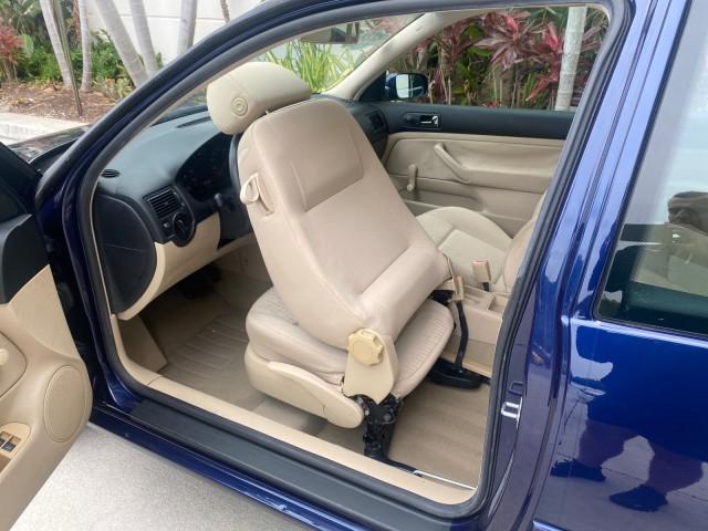 2002 Indigo Blue Pearl /Beige Volkswagen Golf GL LOW MILES 39,298 1 OWNER (9BWBB61J824) with an 2.0L SOHC SMPI I4 Engine engine, Automatic transmission, located at 4701 North Dixie Hwy, Pompano Beach, FL, 33064, (954) 422-2889, 26.240938, -80.123474 - OUR WEBPAGE FLORIDACARS1.COM HAS OVER 100 PHOTOS AND FREE CARFAX LINK 2002 VOLKSWAGEN GOLF GL 1 OWNER HATCHBACK VIN: 9BWBB61J824068531 9 B W B B 6 1 J 8 2 4 0 6 8 5 3 1 HATCHBACK 2 DR 2.0L I4 F SOHC 8V GASOLINE 31 MPG FRONT WHEEL DRIVE Features ABS Brakes Air Conditioning AM/FM Stereo Automatic Tran - Photo#66