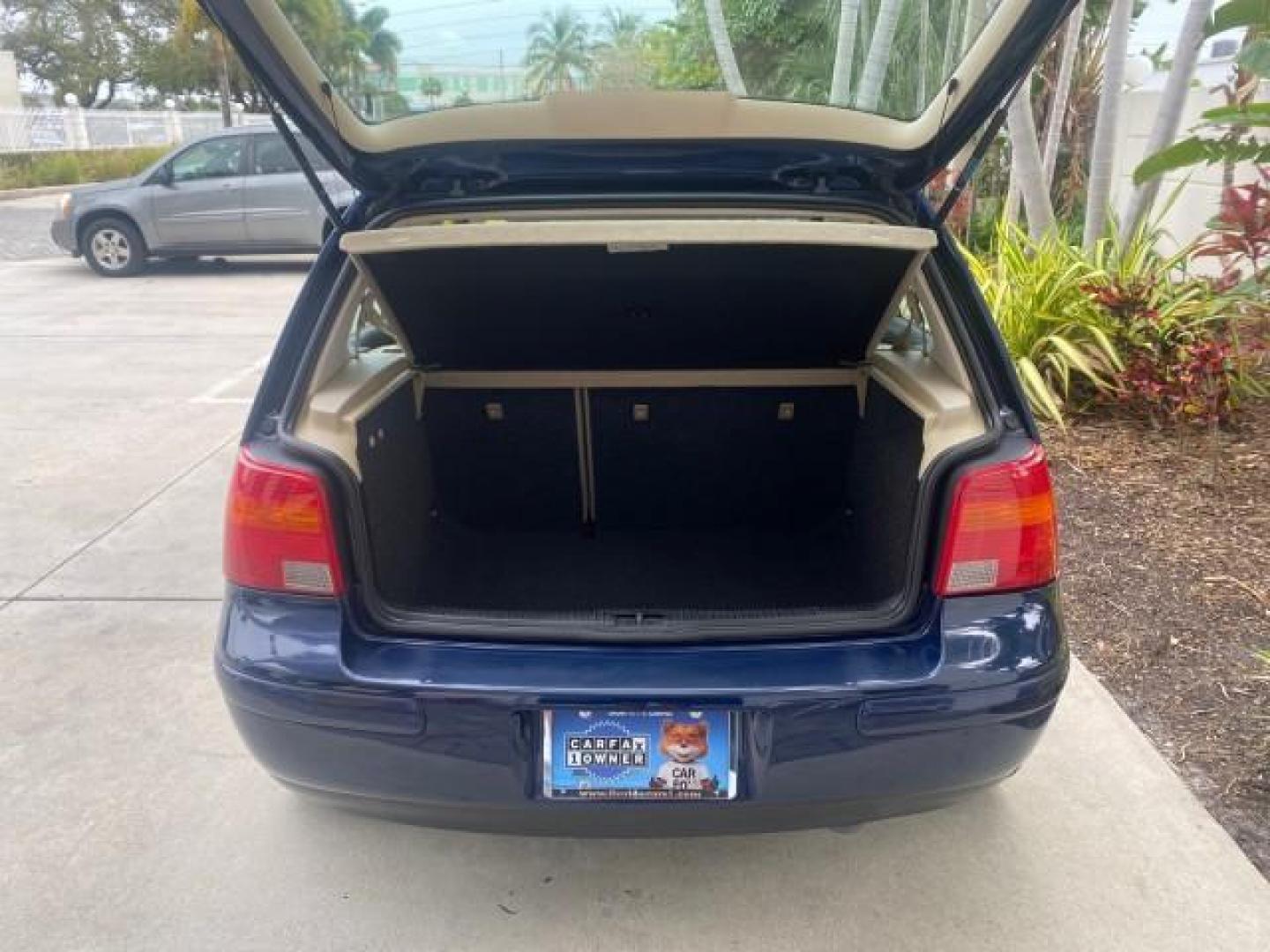 2002 Indigo Blue Pearl /Beige Volkswagen Golf GL LOW MILES 39,298 1 OWNER (9BWBB61J824) with an 2.0L SOHC SMPI I4 Engine engine, Automatic transmission, located at 4701 North Dixie Hwy, Pompano Beach, FL, 33064, (954) 422-2889, 26.240938, -80.123474 - OUR WEBPAGE FLORIDACARS1.COM HAS OVER 100 PHOTOS AND FREE CARFAX LINK 2002 VOLKSWAGEN GOLF GL 1 OWNER HATCHBACK VIN: 9BWBB61J824068531 9 B W B B 6 1 J 8 2 4 0 6 8 5 3 1 HATCHBACK 2 DR 2.0L I4 F SOHC 8V GASOLINE 31 MPG FRONT WHEEL DRIVE Features ABS Brakes Air Conditioning AM/FM Stereo Automatic Tran - Photo#82