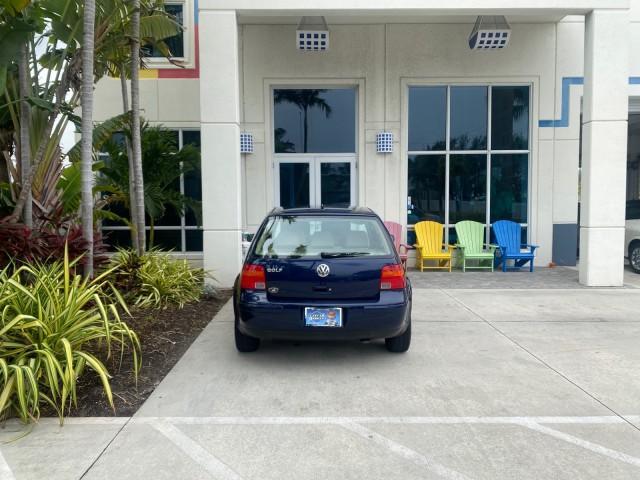 2002 Indigo Blue Pearl /Beige Volkswagen Golf GL LOW MILES 39,298 1 OWNER (9BWBB61J824) with an 2.0L SOHC SMPI I4 Engine engine, Automatic transmission, located at 4701 North Dixie Hwy, Pompano Beach, FL, 33064, (954) 422-2889, 26.240938, -80.123474 - OUR WEBPAGE FLORIDACARS1.COM HAS OVER 100 PHOTOS AND FREE CARFAX LINK 2002 VOLKSWAGEN GOLF GL 1 OWNER HATCHBACK VIN: 9BWBB61J824068531 9 B W B B 6 1 J 8 2 4 0 6 8 5 3 1 HATCHBACK 2 DR 2.0L I4 F SOHC 8V GASOLINE 31 MPG FRONT WHEEL DRIVE Features ABS Brakes Air Conditioning AM/FM Stereo Automatic Tran - Photo#85