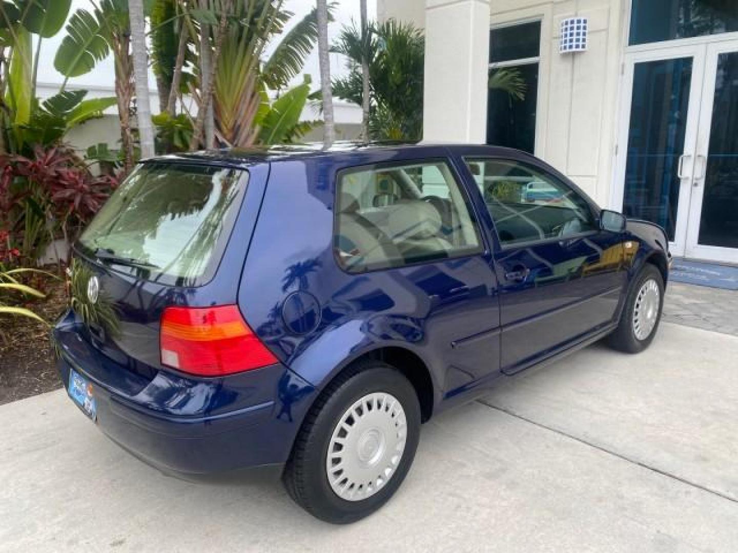 2002 Indigo Blue Pearl /Beige Volkswagen Golf GL LOW MILES 39,298 1 OWNER (9BWBB61J824) with an 2.0L SOHC SMPI I4 Engine engine, Automatic transmission, located at 4701 North Dixie Hwy, Pompano Beach, FL, 33064, (954) 422-2889, 26.240938, -80.123474 - OUR WEBPAGE FLORIDACARS1.COM HAS OVER 100 PHOTOS AND FREE CARFAX LINK 2002 VOLKSWAGEN GOLF GL 1 OWNER HATCHBACK VIN: 9BWBB61J824068531 9 B W B B 6 1 J 8 2 4 0 6 8 5 3 1 HATCHBACK 2 DR 2.0L I4 F SOHC 8V GASOLINE 31 MPG FRONT WHEEL DRIVE Features ABS Brakes Air Conditioning AM/FM Stereo Automatic Tran - Photo#87