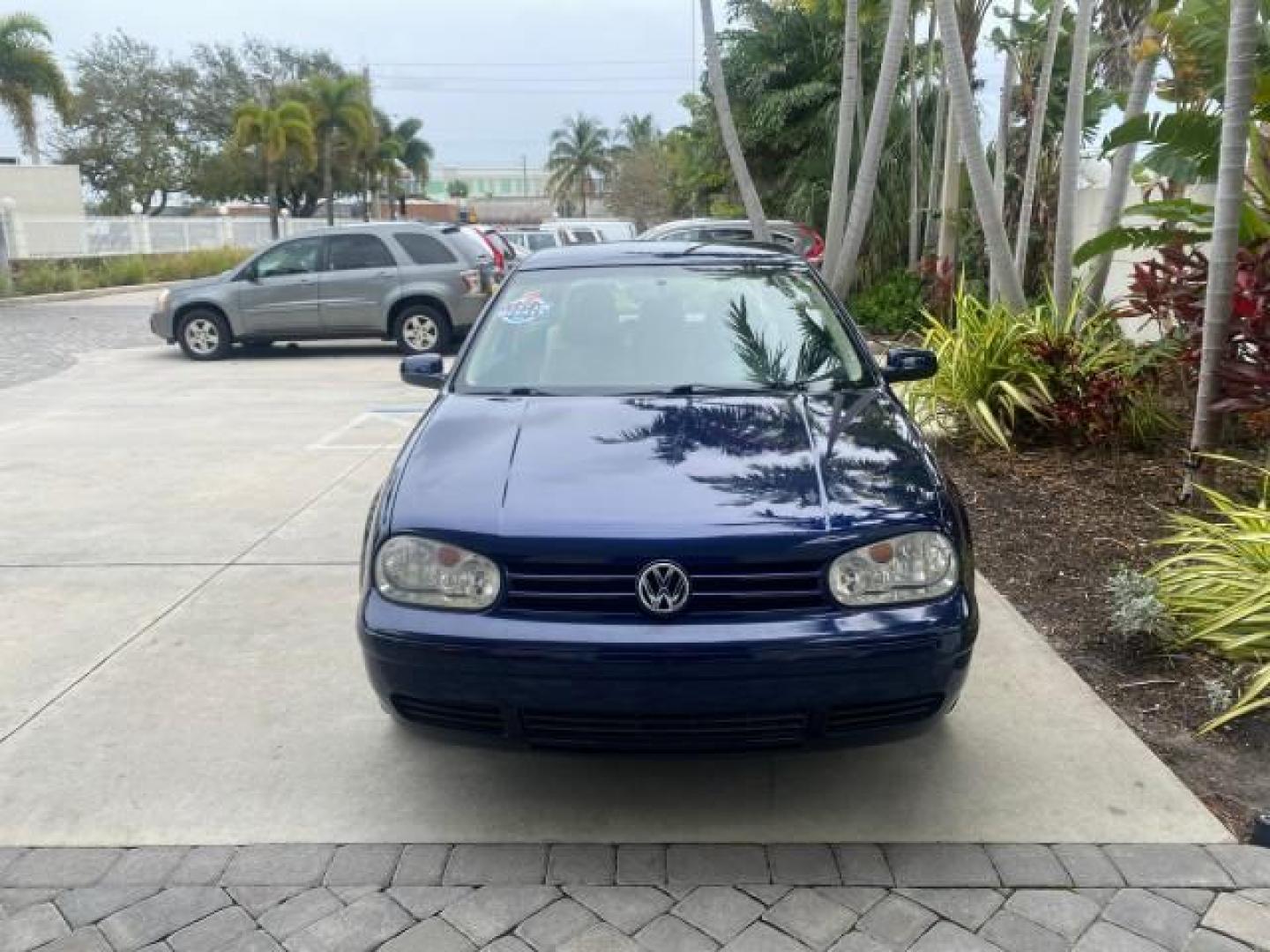 2002 Indigo Blue Pearl /Beige Volkswagen Golf GL LOW MILES 39,298 1 OWNER (9BWBB61J824) with an 2.0L SOHC SMPI I4 Engine engine, Automatic transmission, located at 4701 North Dixie Hwy, Pompano Beach, FL, 33064, (954) 422-2889, 26.240938, -80.123474 - OUR WEBPAGE FLORIDACARS1.COM HAS OVER 100 PHOTOS AND FREE CARFAX LINK 2002 VOLKSWAGEN GOLF GL 1 OWNER HATCHBACK VIN: 9BWBB61J824068531 9 B W B B 6 1 J 8 2 4 0 6 8 5 3 1 HATCHBACK 2 DR 2.0L I4 F SOHC 8V GASOLINE 31 MPG FRONT WHEEL DRIVE Features ABS Brakes Air Conditioning AM/FM Stereo Automatic Tran - Photo#92