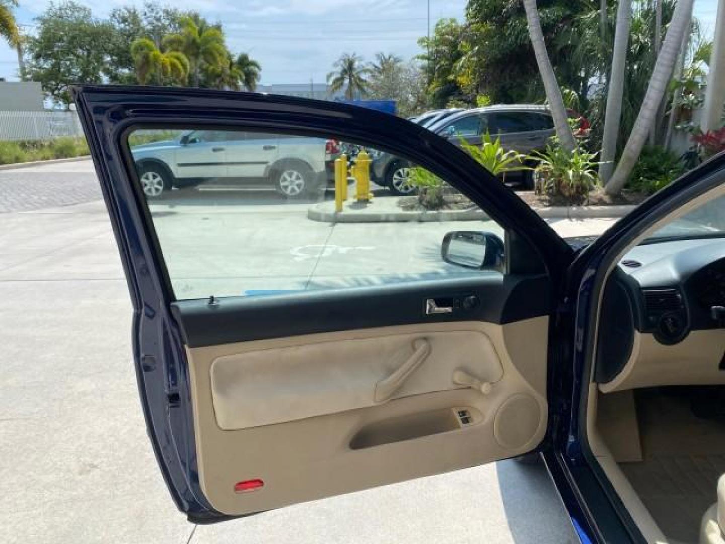 2002 Indigo Blue Pearl /Beige Volkswagen Golf GL LOW MILES 39,298 1 OWNER (9BWBB61J824) with an 2.0L SOHC SMPI I4 Engine engine, Automatic transmission, located at 4701 North Dixie Hwy, Pompano Beach, FL, 33064, (954) 422-2889, 26.240938, -80.123474 - OUR WEBPAGE FLORIDACARS1.COM HAS OVER 100 PHOTOS AND FREE CARFAX LINK 2002 VOLKSWAGEN GOLF GL 1 OWNER HATCHBACK VIN: 9BWBB61J824068531 9 B W B B 6 1 J 8 2 4 0 6 8 5 3 1 HATCHBACK 2 DR 2.0L I4 F SOHC 8V GASOLINE 31 MPG FRONT WHEEL DRIVE Features ABS Brakes Air Conditioning AM/FM Stereo Automatic Tran - Photo#9