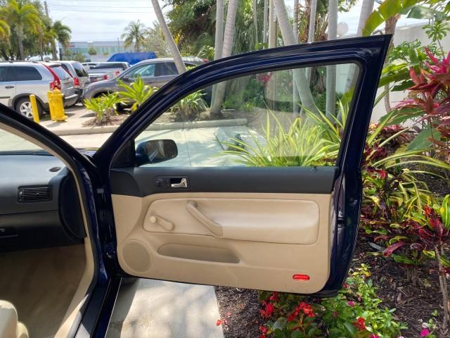 2002 Indigo Blue Pearl /Beige Volkswagen Golf GL LOW MILES 39,298 1 OWNER (9BWBB61J824) with an 2.0L SOHC SMPI I4 Engine engine, Automatic transmission, located at 4701 North Dixie Hwy, Pompano Beach, FL, 33064, (954) 422-2889, 26.240938, -80.123474 - OUR WEBPAGE FLORIDACARS1.COM HAS OVER 100 PHOTOS AND FREE CARFAX LINK 2002 VOLKSWAGEN GOLF GL 1 OWNER HATCHBACK VIN: 9BWBB61J824068531 9 B W B B 6 1 J 8 2 4 0 6 8 5 3 1 HATCHBACK 2 DR 2.0L I4 F SOHC 8V GASOLINE 31 MPG FRONT WHEEL DRIVE Features ABS Brakes Air Conditioning AM/FM Stereo Automatic Tran - Photo#11