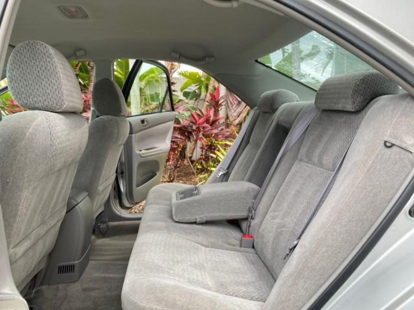 2002 Desert Sand Mica /Stone Toyota Camry LE 4CYL LOW MILES 43,045 1 OWNER (4T1BE32K72U) with an 2.4L Twin-Cam EFI 16-Valve 4-Cyl Engine engine, Automatic transmission, located at 4701 North Dixie Hwy, Pompano Beach, FL, 33064, (954) 422-2889, 26.240938, -80.123474 - OUR WEBPAGE FLORIDACARS1.COM HAS OVER 100 PHOTOS AND FREE CARFAX LINK 2002 TOYOTA CAMRY LE 1 OWNER NORTH CAROLINA RETIREE 40 SERVICES PAMPERED VIN: 4T1BE32K72U051836 4 T 1 B E 3 2 K 7 2 U 0 5 1 8 3 6 SEDAN 4 DR 2.4L I4 F DOHC 16V GASOLINE 32 MPG GREAT COMMUTER CAR VERY DEPENDABLE FRONT WHEEL DRIVE F - Photo#14