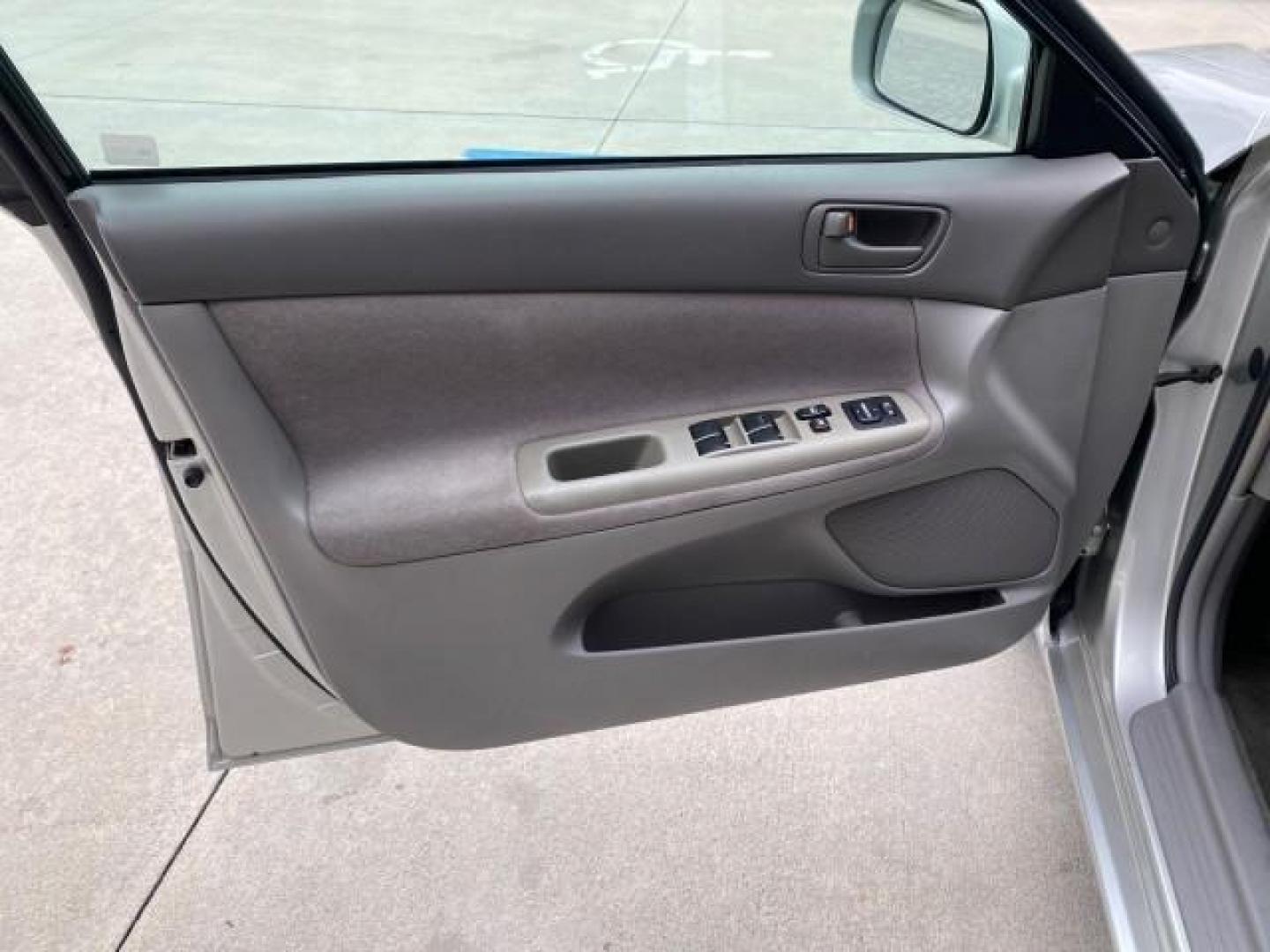 2002 Desert Sand Mica /Stone Toyota Camry LE 4CYL LOW MILES 43,045 1 OWNER (4T1BE32K72U) with an 2.4L Twin-Cam EFI 16-Valve 4-Cyl Engine engine, Automatic transmission, located at 4701 North Dixie Hwy, Pompano Beach, FL, 33064, (954) 422-2889, 26.240938, -80.123474 - OUR WEBPAGE FLORIDACARS1.COM HAS OVER 100 PHOTOS AND FREE CARFAX LINK 2002 TOYOTA CAMRY LE 1 OWNER NORTH CAROLINA RETIREE 40 SERVICES PAMPERED VIN: 4T1BE32K72U051836 4 T 1 B E 3 2 K 7 2 U 0 5 1 8 3 6 SEDAN 4 DR 2.4L I4 F DOHC 16V GASOLINE 32 MPG GREAT COMMUTER CAR VERY DEPENDABLE FRONT WHEEL DRIVE F - Photo#40