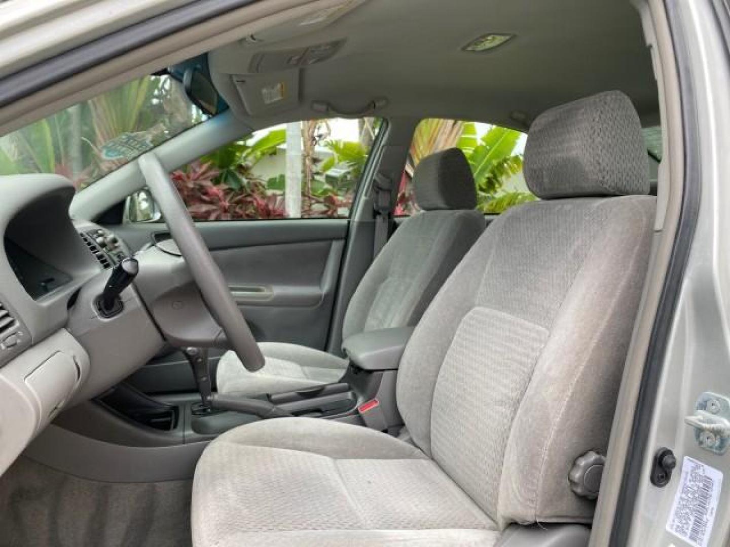 2002 Desert Sand Mica /Stone Toyota Camry LE 4CYL LOW MILES 43,045 1 OWNER (4T1BE32K72U) with an 2.4L Twin-Cam EFI 16-Valve 4-Cyl Engine engine, Automatic transmission, located at 4701 North Dixie Hwy, Pompano Beach, FL, 33064, (954) 422-2889, 26.240938, -80.123474 - OUR WEBPAGE FLORIDACARS1.COM HAS OVER 100 PHOTOS AND FREE CARFAX LINK 2002 TOYOTA CAMRY LE 1 OWNER NORTH CAROLINA RETIREE 40 SERVICES PAMPERED VIN: 4T1BE32K72U051836 4 T 1 B E 3 2 K 7 2 U 0 5 1 8 3 6 SEDAN 4 DR 2.4L I4 F DOHC 16V GASOLINE 32 MPG GREAT COMMUTER CAR VERY DEPENDABLE FRONT WHEEL DRIVE F - Photo#41