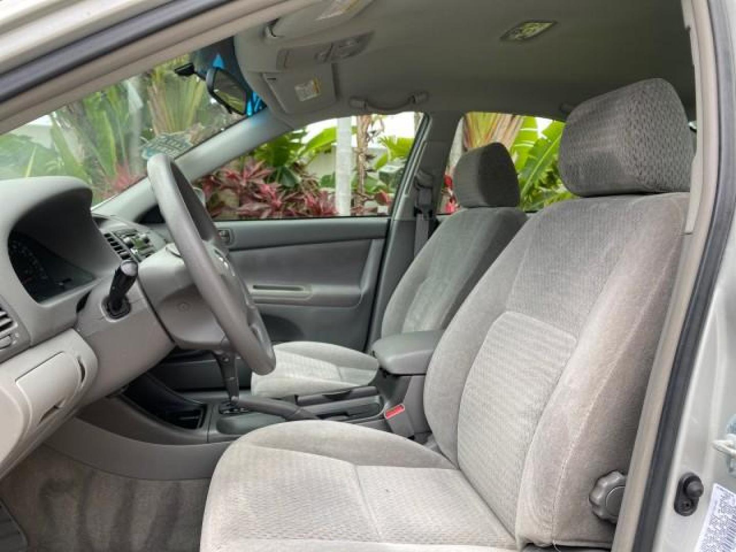 2002 Desert Sand Mica /Stone Toyota Camry LE 4CYL LOW MILES 43,045 1 OWNER (4T1BE32K72U) with an 2.4L Twin-Cam EFI 16-Valve 4-Cyl Engine engine, Automatic transmission, located at 4701 North Dixie Hwy, Pompano Beach, FL, 33064, (954) 422-2889, 26.240938, -80.123474 - OUR WEBPAGE FLORIDACARS1.COM HAS OVER 100 PHOTOS AND FREE CARFAX LINK 2002 TOYOTA CAMRY LE 1 OWNER NORTH CAROLINA RETIREE 40 SERVICES PAMPERED VIN: 4T1BE32K72U051836 4 T 1 B E 3 2 K 7 2 U 0 5 1 8 3 6 SEDAN 4 DR 2.4L I4 F DOHC 16V GASOLINE 32 MPG GREAT COMMUTER CAR VERY DEPENDABLE FRONT WHEEL DRIVE F - Photo#42