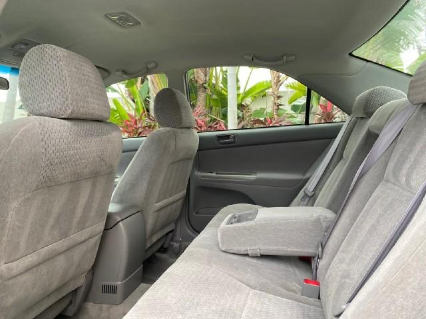 2002 Desert Sand Mica /Stone Toyota Camry LE 4CYL LOW MILES 43,045 1 OWNER (4T1BE32K72U) with an 2.4L Twin-Cam EFI 16-Valve 4-Cyl Engine engine, Automatic transmission, located at 4701 North Dixie Hwy, Pompano Beach, FL, 33064, (954) 422-2889, 26.240938, -80.123474 - OUR WEBPAGE FLORIDACARS1.COM HAS OVER 100 PHOTOS AND FREE CARFAX LINK 2002 TOYOTA CAMRY LE 1 OWNER NORTH CAROLINA RETIREE 40 SERVICES PAMPERED VIN: 4T1BE32K72U051836 4 T 1 B E 3 2 K 7 2 U 0 5 1 8 3 6 SEDAN 4 DR 2.4L I4 F DOHC 16V GASOLINE 32 MPG GREAT COMMUTER CAR VERY DEPENDABLE FRONT WHEEL DRIVE F - Photo#75