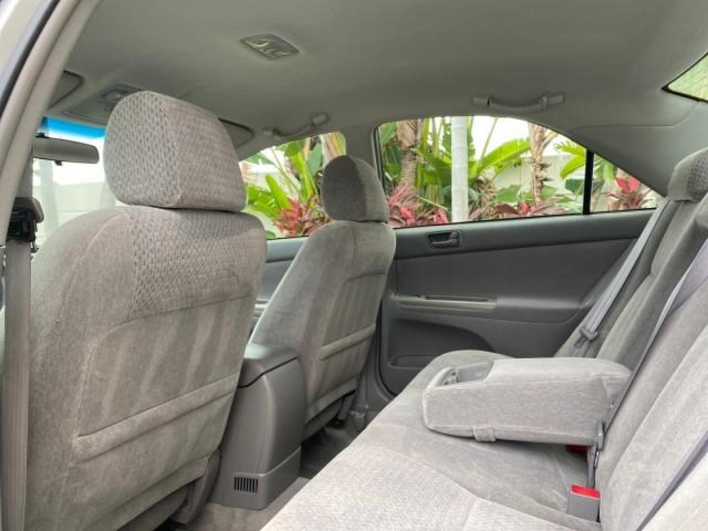 2002 Desert Sand Mica /Stone Toyota Camry LE 4CYL LOW MILES 43,045 1 OWNER (4T1BE32K72U) with an 2.4L Twin-Cam EFI 16-Valve 4-Cyl Engine engine, Automatic transmission, located at 4701 North Dixie Hwy, Pompano Beach, FL, 33064, (954) 422-2889, 26.240938, -80.123474 - OUR WEBPAGE FLORIDACARS1.COM HAS OVER 100 PHOTOS AND FREE CARFAX LINK 2002 TOYOTA CAMRY LE 1 OWNER NORTH CAROLINA RETIREE 40 SERVICES PAMPERED VIN: 4T1BE32K72U051836 4 T 1 B E 3 2 K 7 2 U 0 5 1 8 3 6 SEDAN 4 DR 2.4L I4 F DOHC 16V GASOLINE 32 MPG GREAT COMMUTER CAR VERY DEPENDABLE FRONT WHEEL DRIVE F - Photo#76