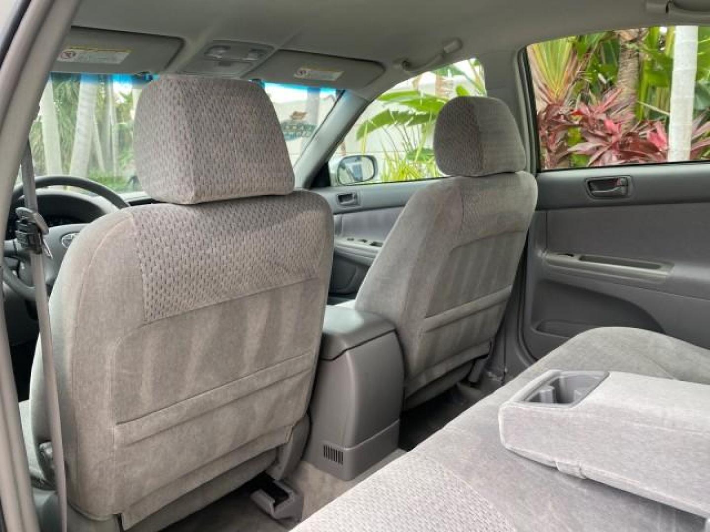 2002 Desert Sand Mica /Stone Toyota Camry LE 4CYL LOW MILES 43,045 1 OWNER (4T1BE32K72U) with an 2.4L Twin-Cam EFI 16-Valve 4-Cyl Engine engine, Automatic transmission, located at 4701 North Dixie Hwy, Pompano Beach, FL, 33064, (954) 422-2889, 26.240938, -80.123474 - OUR WEBPAGE FLORIDACARS1.COM HAS OVER 100 PHOTOS AND FREE CARFAX LINK 2002 TOYOTA CAMRY LE 1 OWNER NORTH CAROLINA RETIREE 40 SERVICES PAMPERED VIN: 4T1BE32K72U051836 4 T 1 B E 3 2 K 7 2 U 0 5 1 8 3 6 SEDAN 4 DR 2.4L I4 F DOHC 16V GASOLINE 32 MPG GREAT COMMUTER CAR VERY DEPENDABLE FRONT WHEEL DRIVE F - Photo#77