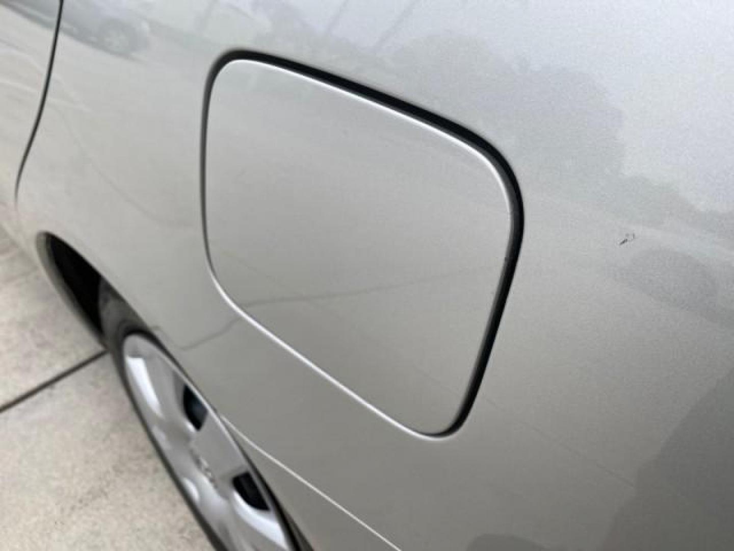 2002 Desert Sand Mica /Stone Toyota Camry LE 4CYL LOW MILES 43,045 1 OWNER (4T1BE32K72U) with an 2.4L Twin-Cam EFI 16-Valve 4-Cyl Engine engine, Automatic transmission, located at 4701 North Dixie Hwy, Pompano Beach, FL, 33064, (954) 422-2889, 26.240938, -80.123474 - OUR WEBPAGE FLORIDACARS1.COM HAS OVER 100 PHOTOS AND FREE CARFAX LINK 2002 TOYOTA CAMRY LE 1 OWNER NORTH CAROLINA RETIREE 40 SERVICES PAMPERED VIN: 4T1BE32K72U051836 4 T 1 B E 3 2 K 7 2 U 0 5 1 8 3 6 SEDAN 4 DR 2.4L I4 F DOHC 16V GASOLINE 32 MPG GREAT COMMUTER CAR VERY DEPENDABLE FRONT WHEEL DRIVE F - Photo#83