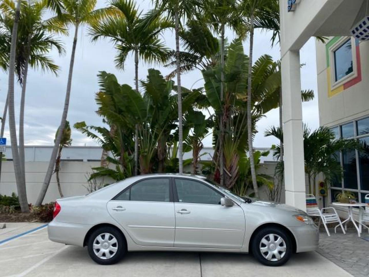 2002 Desert Sand Mica /Stone Toyota Camry LE 4CYL LOW MILES 43,045 1 OWNER (4T1BE32K72U) with an 2.4L Twin-Cam EFI 16-Valve 4-Cyl Engine engine, Automatic transmission, located at 4701 North Dixie Hwy, Pompano Beach, FL, 33064, (954) 422-2889, 26.240938, -80.123474 - OUR WEBPAGE FLORIDACARS1.COM HAS OVER 100 PHOTOS AND FREE CARFAX LINK 2002 TOYOTA CAMRY LE 1 OWNER NORTH CAROLINA RETIREE 40 SERVICES PAMPERED VIN: 4T1BE32K72U051836 4 T 1 B E 3 2 K 7 2 U 0 5 1 8 3 6 SEDAN 4 DR 2.4L I4 F DOHC 16V GASOLINE 32 MPG GREAT COMMUTER CAR VERY DEPENDABLE FRONT WHEEL DRIVE F - Photo#96