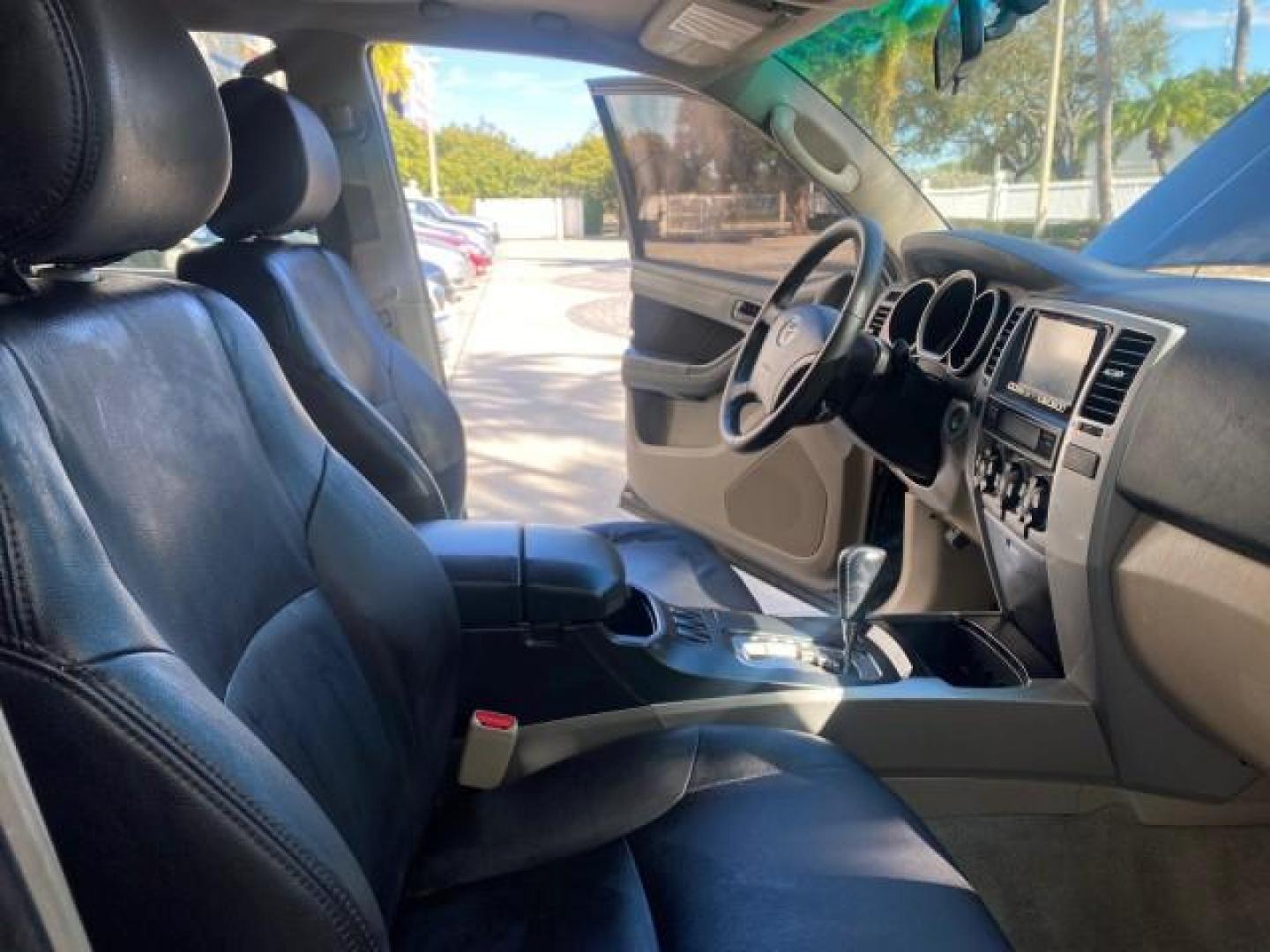 2007 Galactic Gray Mica /Dark Charcoal Toyota 4Runner SR5 Sport LIMITED LEATHER (JTEZU14R278) with an 4.0L DOHC SMPI 24-Valve VVT-i V6 Engine engine, Automatic transmission, located at 4701 North Dixie Hwy, Pompano Beach, FL, 33064, (954) 422-2889, 26.240938, -80.123474 - OUR WEBPAGE FLORIDACARS1.COM HAS OVER 100 PHOTOS AND FREE CARFAX LINK 2007 TOYOTA 4RUNNER SR5 SPORT LIMITED LEATHER LOADED REAR WHEEL DRIVE WITH TOW PACKAGE VIN: JTEZU14R278075056 J T E Z U 1 4 R 2 7 8 0 7 5 0 5 6 4 DOOR WAGON/SPORT UTILITY 4.0L V6 F DOHC 24V GASOLINE 22 MPG REAR WHEEL DRIVE Feature- Photo#12