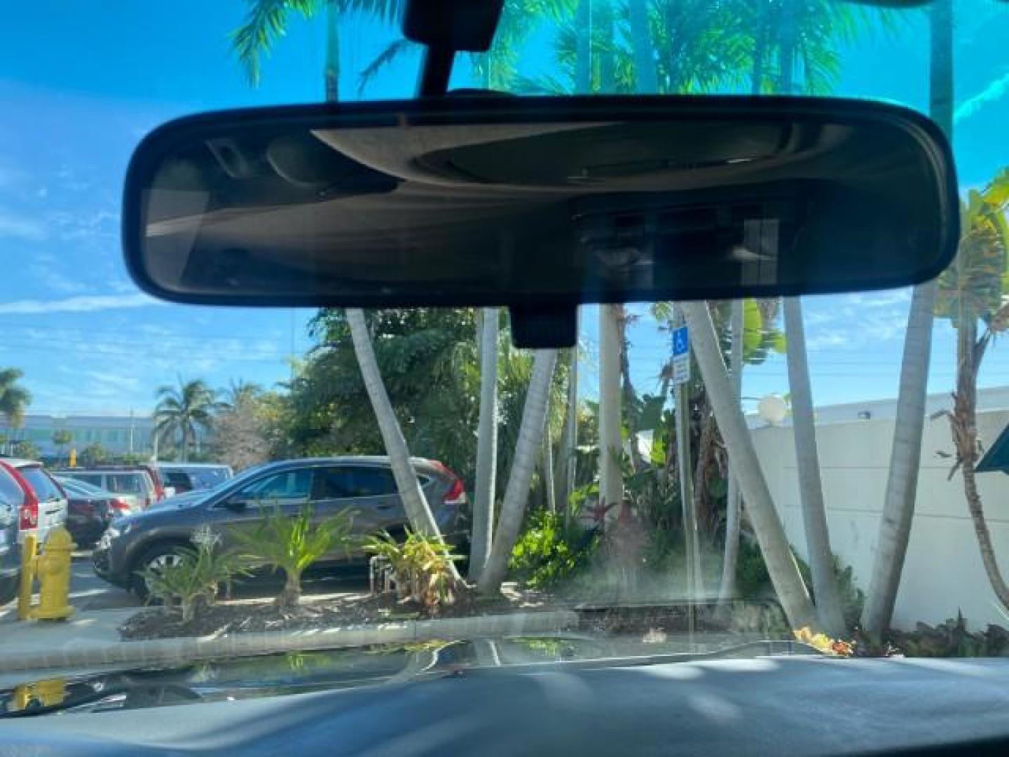 2007 Galactic Gray Mica /Dark Charcoal Toyota 4Runner SR5 Sport LIMITED LEATHER (JTEZU14R278) with an 4.0L DOHC SMPI 24-Valve VVT-i V6 Engine engine, Automatic transmission, located at 4701 North Dixie Hwy, Pompano Beach, FL, 33064, (954) 422-2889, 26.240938, -80.123474 - OUR WEBPAGE FLORIDACARS1.COM HAS OVER 100 PHOTOS AND FREE CARFAX LINK 2007 TOYOTA 4RUNNER SR5 SPORT LIMITED LEATHER LOADED REAR WHEEL DRIVE WITH TOW PACKAGE VIN: JTEZU14R278075056 J T E Z U 1 4 R 2 7 8 0 7 5 0 5 6 4 DOOR WAGON/SPORT UTILITY 4.0L V6 F DOHC 24V GASOLINE 22 MPG REAR WHEEL DRIVE Feature- Photo#62