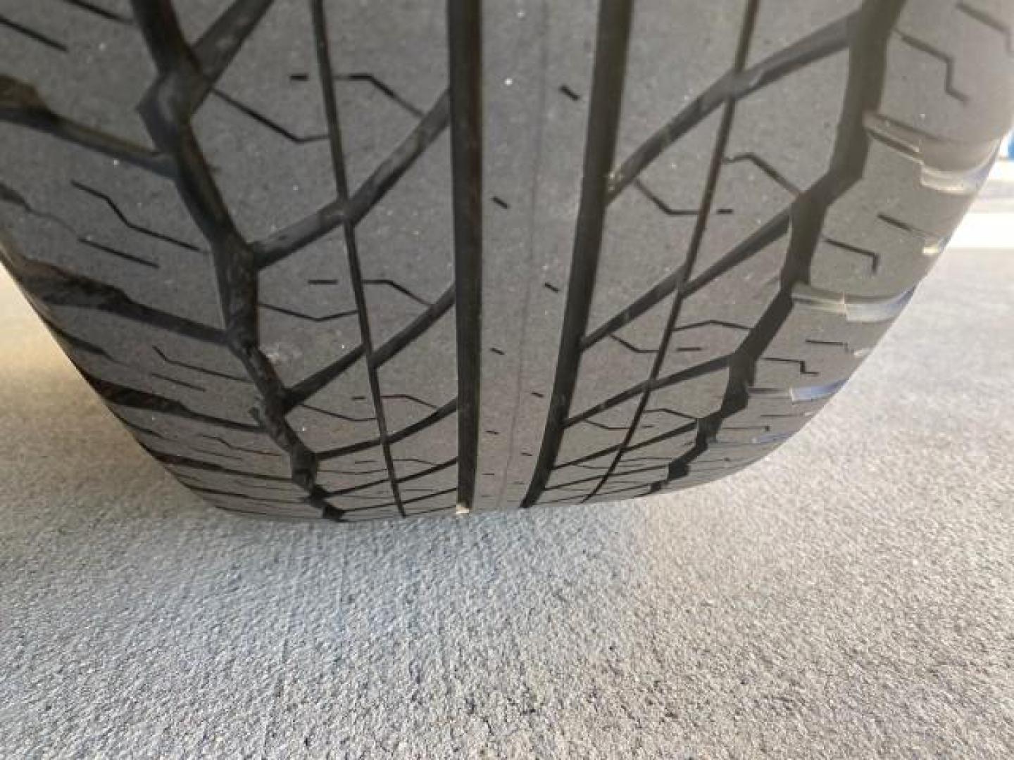 2007 Galactic Gray Mica /Dark Charcoal Toyota 4Runner SR5 Sport LIMITED LEATHER (JTEZU14R278) with an 4.0L DOHC SMPI 24-Valve VVT-i V6 Engine engine, Automatic transmission, located at 4701 North Dixie Hwy, Pompano Beach, FL, 33064, (954) 422-2889, 26.240938, -80.123474 - OUR WEBPAGE FLORIDACARS1.COM HAS OVER 100 PHOTOS AND FREE CARFAX LINK 2007 TOYOTA 4RUNNER SR5 SPORT LIMITED LEATHER LOADED REAR WHEEL DRIVE WITH TOW PACKAGE VIN: JTEZU14R278075056 J T E Z U 1 4 R 2 7 8 0 7 5 0 5 6 4 DOOR WAGON/SPORT UTILITY 4.0L V6 F DOHC 24V GASOLINE 22 MPG REAR WHEEL DRIVE Feature- Photo#81
