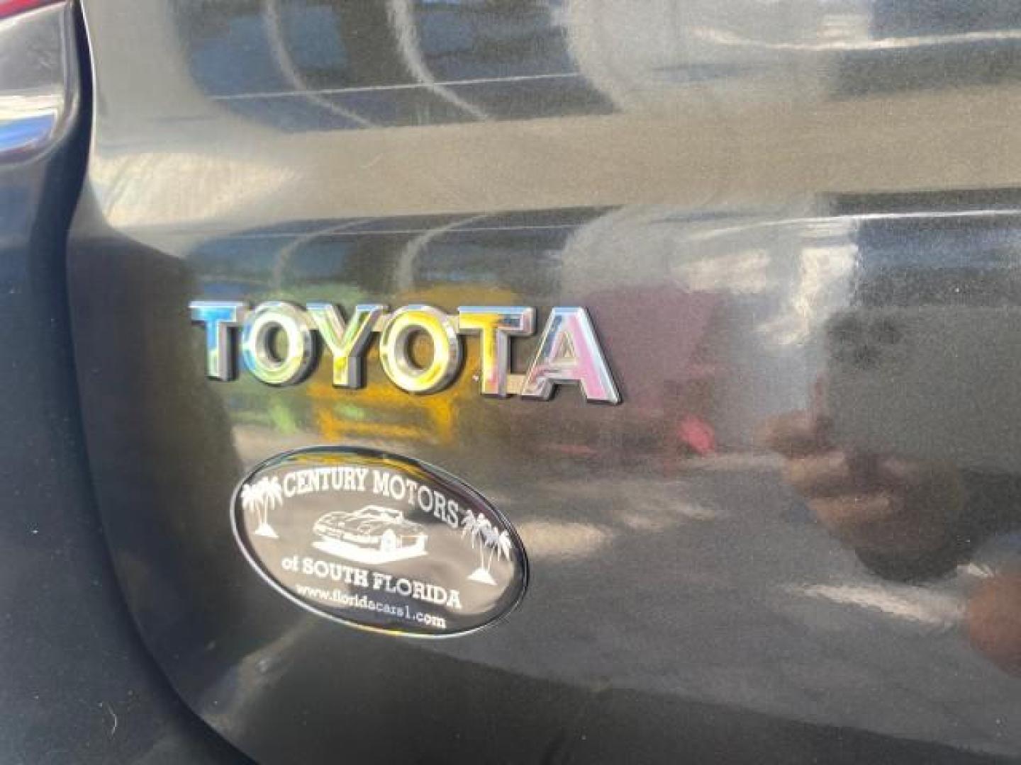 2007 Galactic Gray Mica /Dark Charcoal Toyota 4Runner SR5 Sport LIMITED LEATHER (JTEZU14R278) with an 4.0L DOHC SMPI 24-Valve VVT-i V6 Engine engine, Automatic transmission, located at 4701 North Dixie Hwy, Pompano Beach, FL, 33064, (954) 422-2889, 26.240938, -80.123474 - OUR WEBPAGE FLORIDACARS1.COM HAS OVER 100 PHOTOS AND FREE CARFAX LINK 2007 TOYOTA 4RUNNER SR5 SPORT LIMITED LEATHER LOADED REAR WHEEL DRIVE WITH TOW PACKAGE VIN: JTEZU14R278075056 J T E Z U 1 4 R 2 7 8 0 7 5 0 5 6 4 DOOR WAGON/SPORT UTILITY 4.0L V6 F DOHC 24V GASOLINE 22 MPG REAR WHEEL DRIVE Feature- Photo#84