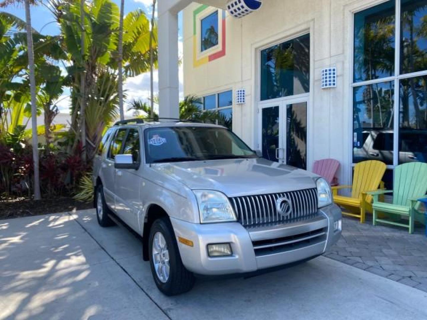 2010 Brilliant Silver Metallic /Charcoal Black Mercury Mountaineer 1 OWNER LOW MILES 78,753 (4M2EN3HE6AU) with an 4.0L SOHC 12-Valve V6 Engine engine, Automatic transmission, located at 4701 North Dixie Hwy, Pompano Beach, FL, 33064, (954) 422-2889, 26.240938, -80.123474 - OUR WEBPAGE FLORIDACARS1.COM HAS OVER 100 PHOTOS AND FREE CARFAX LINK 2010 MERCURY MOUNTAINEER 1 OWNER FLORIDA VIN: 4M2EN3HE6AUJ00892 4 M 2 E N 3 H E 6 A U J 0 0 8 9 2 4 DOOR WAGON/SPORT UTILITY 4.0L V6 F SOHC 12V GASOLINE 20 MPG FRONT WHEEL DRIVE Features ABS Brakes Air Conditioning Alloy Wheels AM - Photo#1