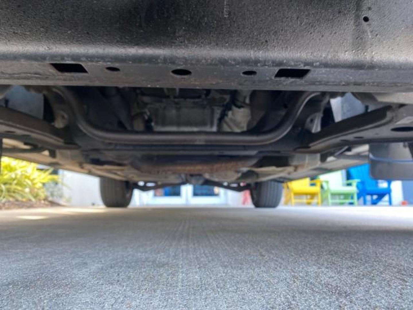 2010 Brilliant Silver Metallic /Charcoal Black Mercury Mountaineer 1 OWNER LOW MILES 78,753 (4M2EN3HE6AU) with an 4.0L SOHC 12-Valve V6 Engine engine, Automatic transmission, located at 4701 North Dixie Hwy, Pompano Beach, FL, 33064, (954) 422-2889, 26.240938, -80.123474 - OUR WEBPAGE FLORIDACARS1.COM HAS OVER 100 PHOTOS AND FREE CARFAX LINK 2010 MERCURY MOUNTAINEER 1 OWNER FLORIDA VIN: 4M2EN3HE6AUJ00892 4 M 2 E N 3 H E 6 A U J 0 0 8 9 2 4 DOOR WAGON/SPORT UTILITY 4.0L V6 F SOHC 12V GASOLINE 20 MPG FRONT WHEEL DRIVE Features ABS Brakes Air Conditioning Alloy Wheels AM - Photo#21